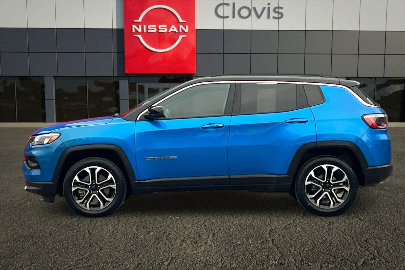 Thumbnail: 2023 Jeep Compass - 6