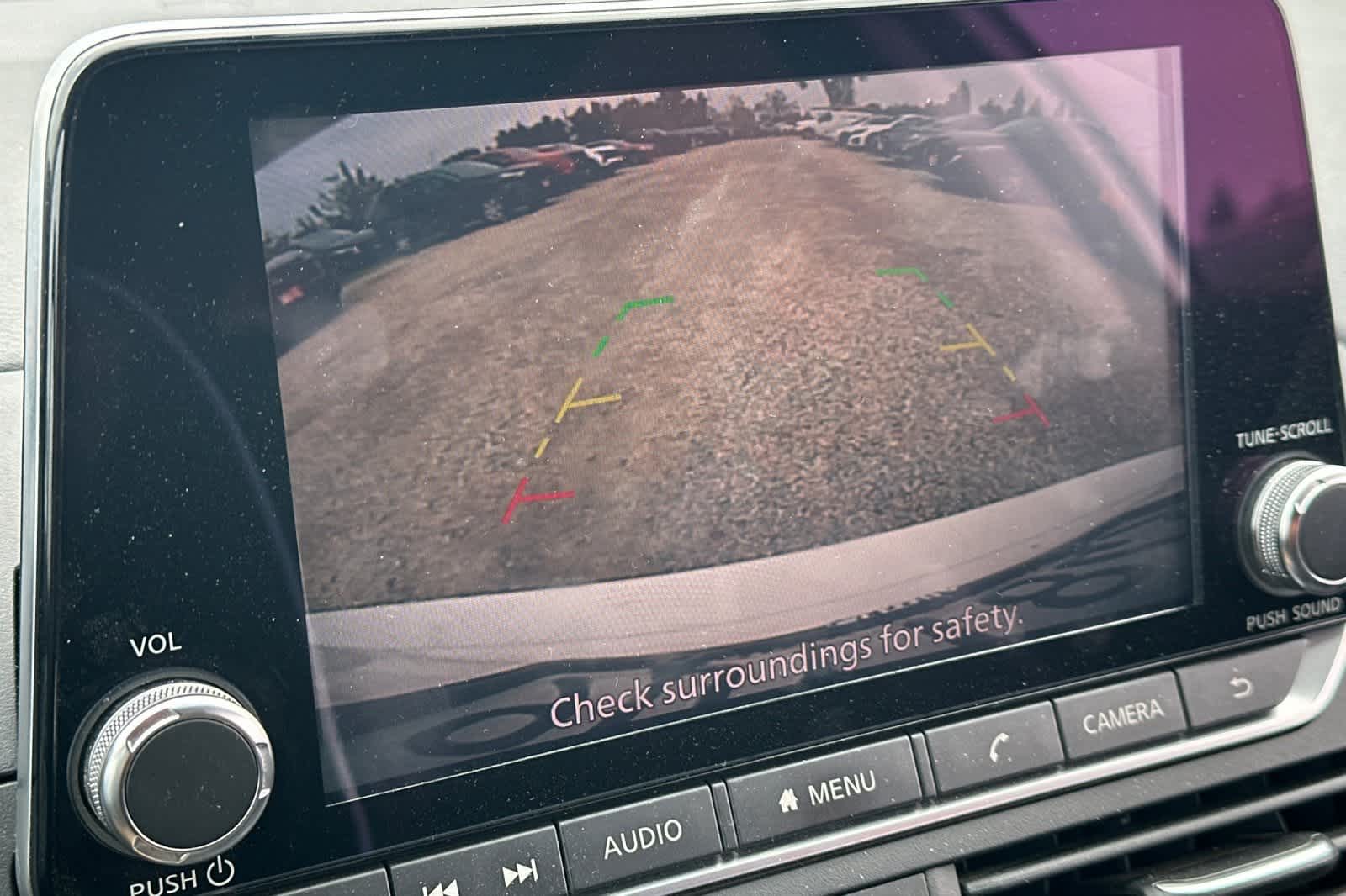 Thumbnail: 2019 Nissan Altima - 19