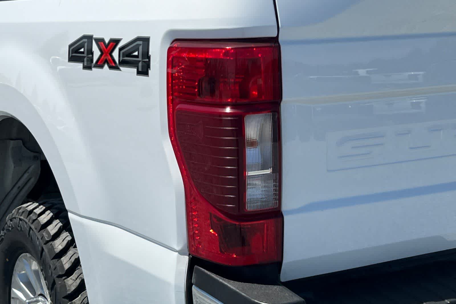 Thumbnail: 2022 Ford F-250 - 32