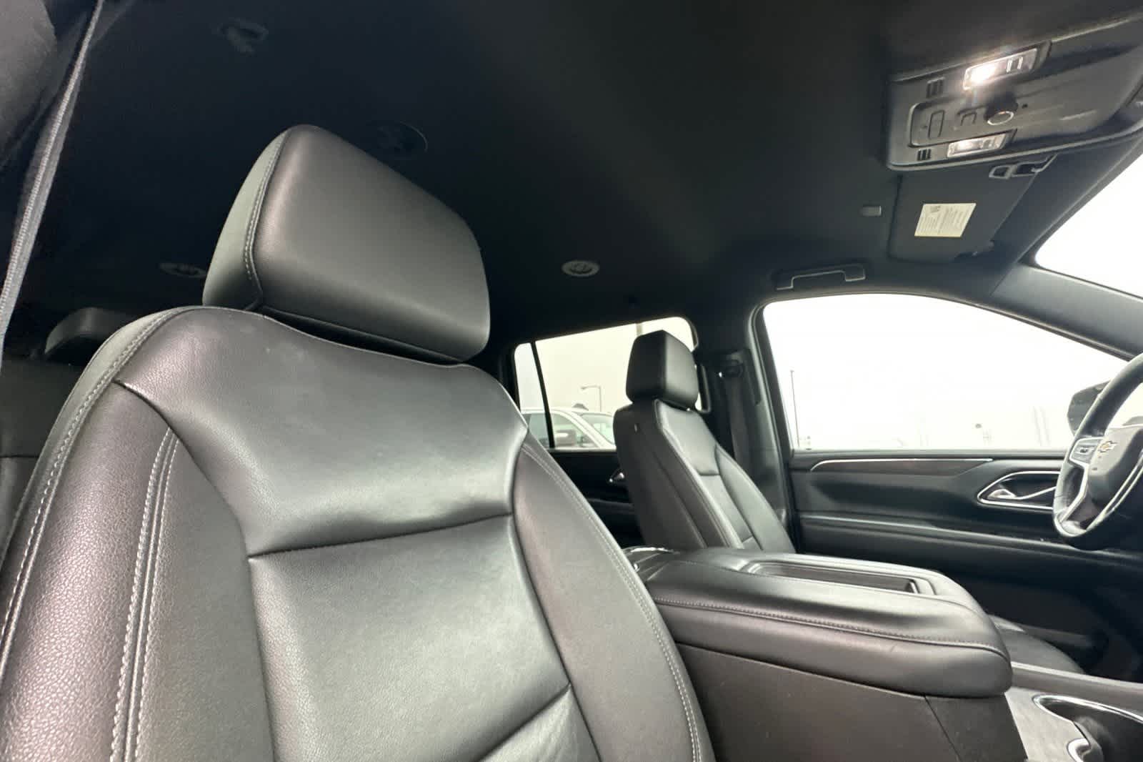 Thumbnail: 2023 Chevrolet Suburban - 20