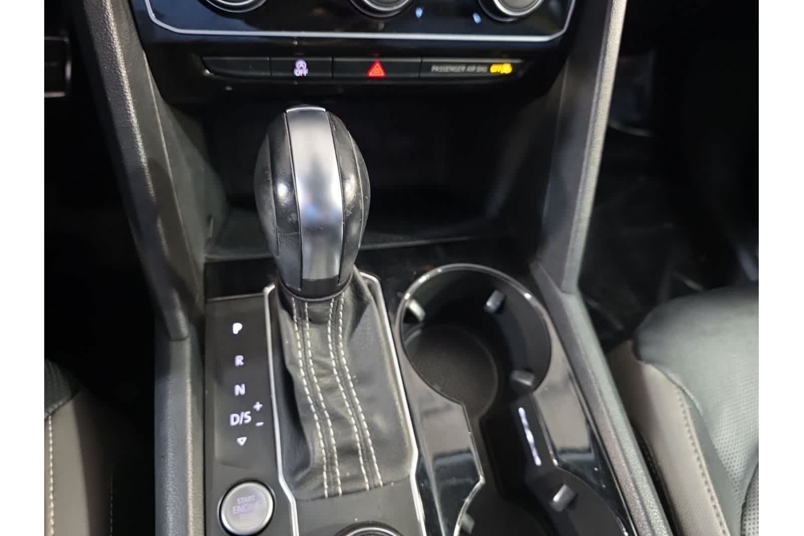 Thumbnail: 2022 Volkswagen Atlas - 25