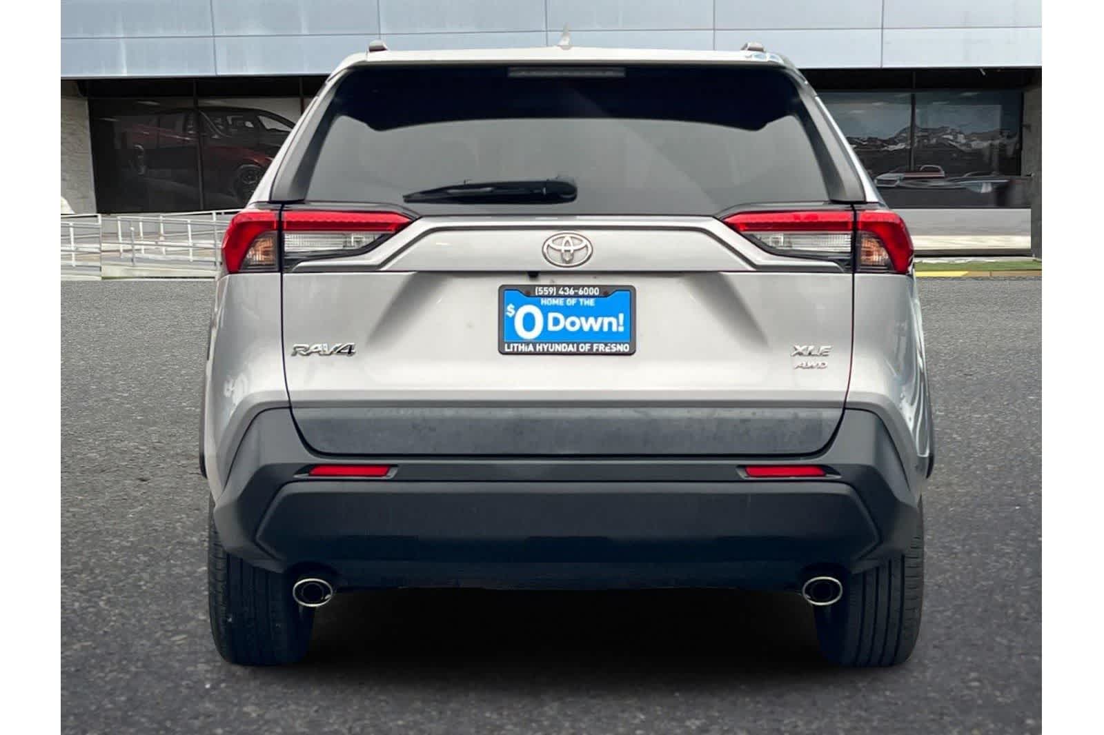 Thumbnail: 2020 Toyota RAV4 - 9