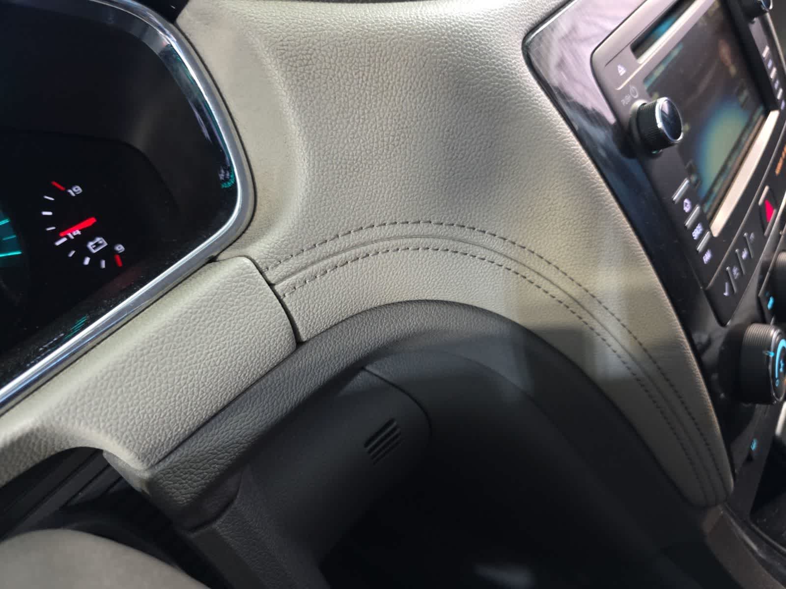 Thumbnail: 2016 Chevrolet Traverse - 28