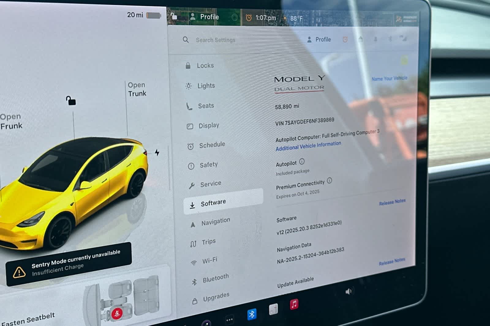 Thumbnail: 2022 Tesla Model Y - 30