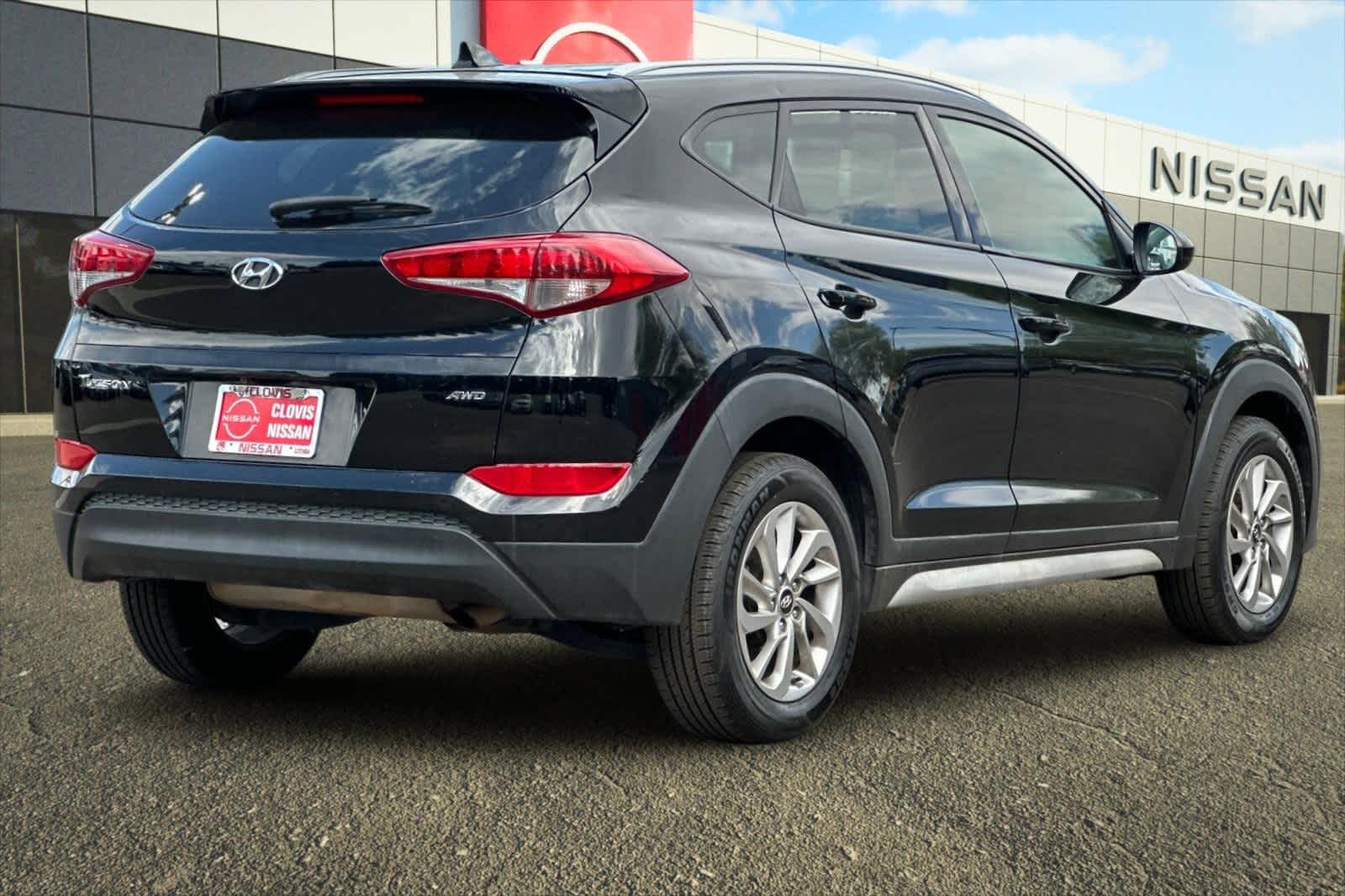 Thumbnail: 2018 Hyundai Tucson - 3