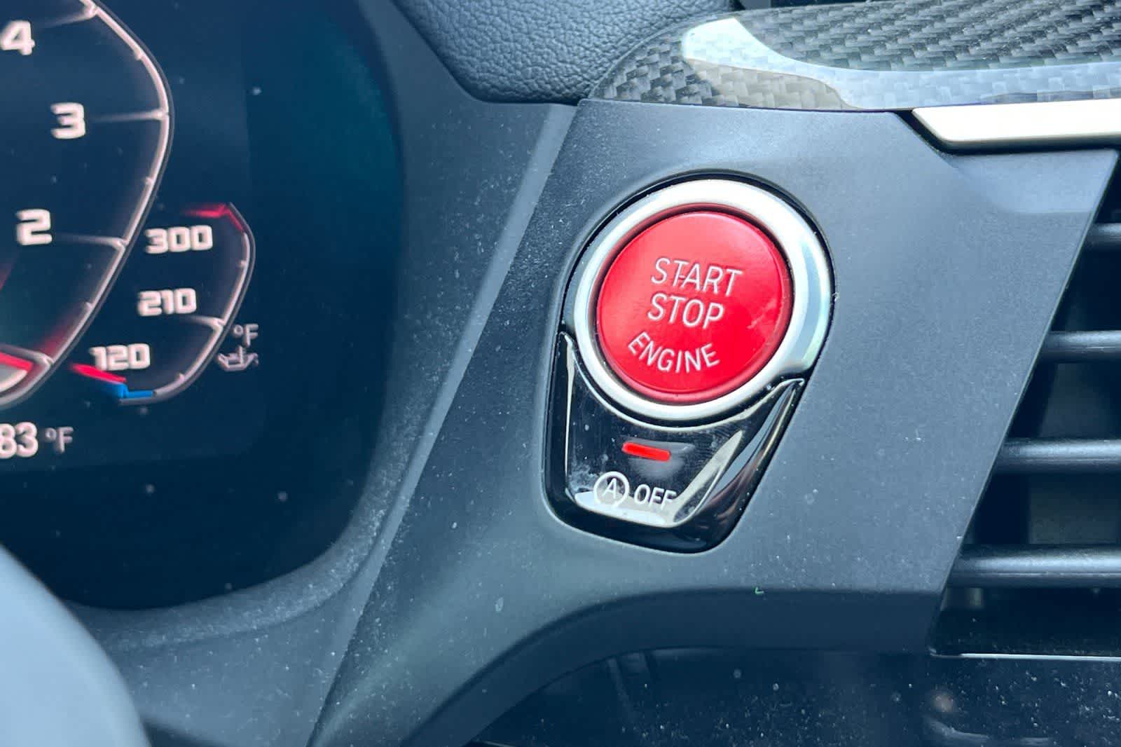 Thumbnail: 2021 BMW X4 - 25