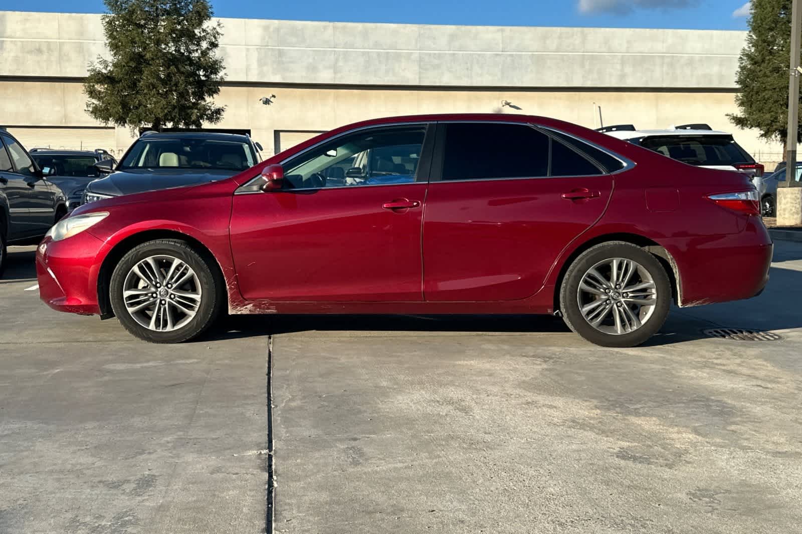 Thumbnail: 2016 Toyota Camry - 6