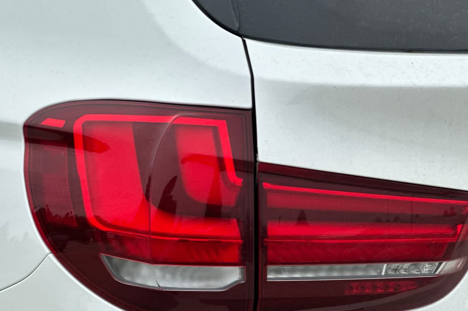 Thumbnail: 2017 BMW X5 - 13