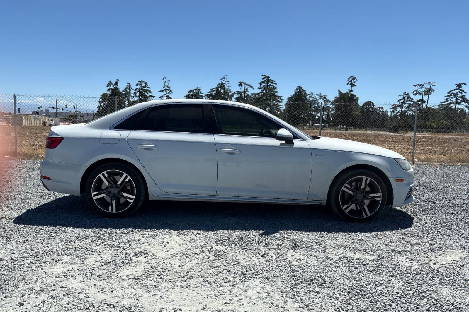 Thumbnail: 2017 Audi A4 - 9