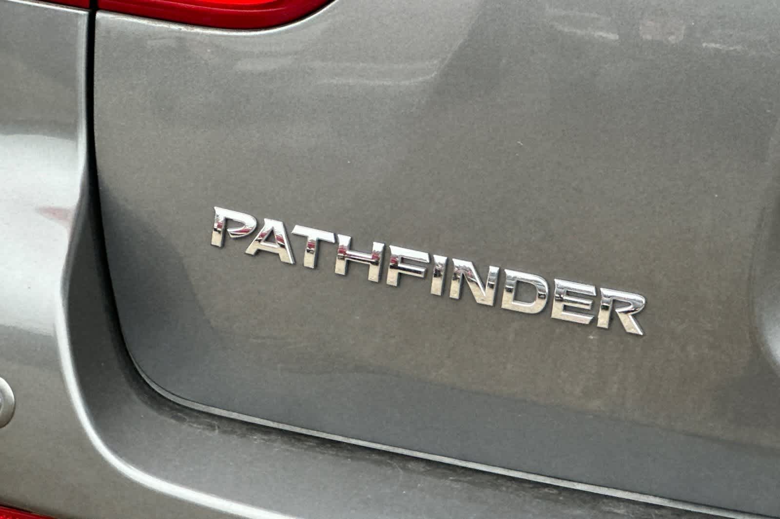 Thumbnail: 2020 Nissan Pathfinder - 15