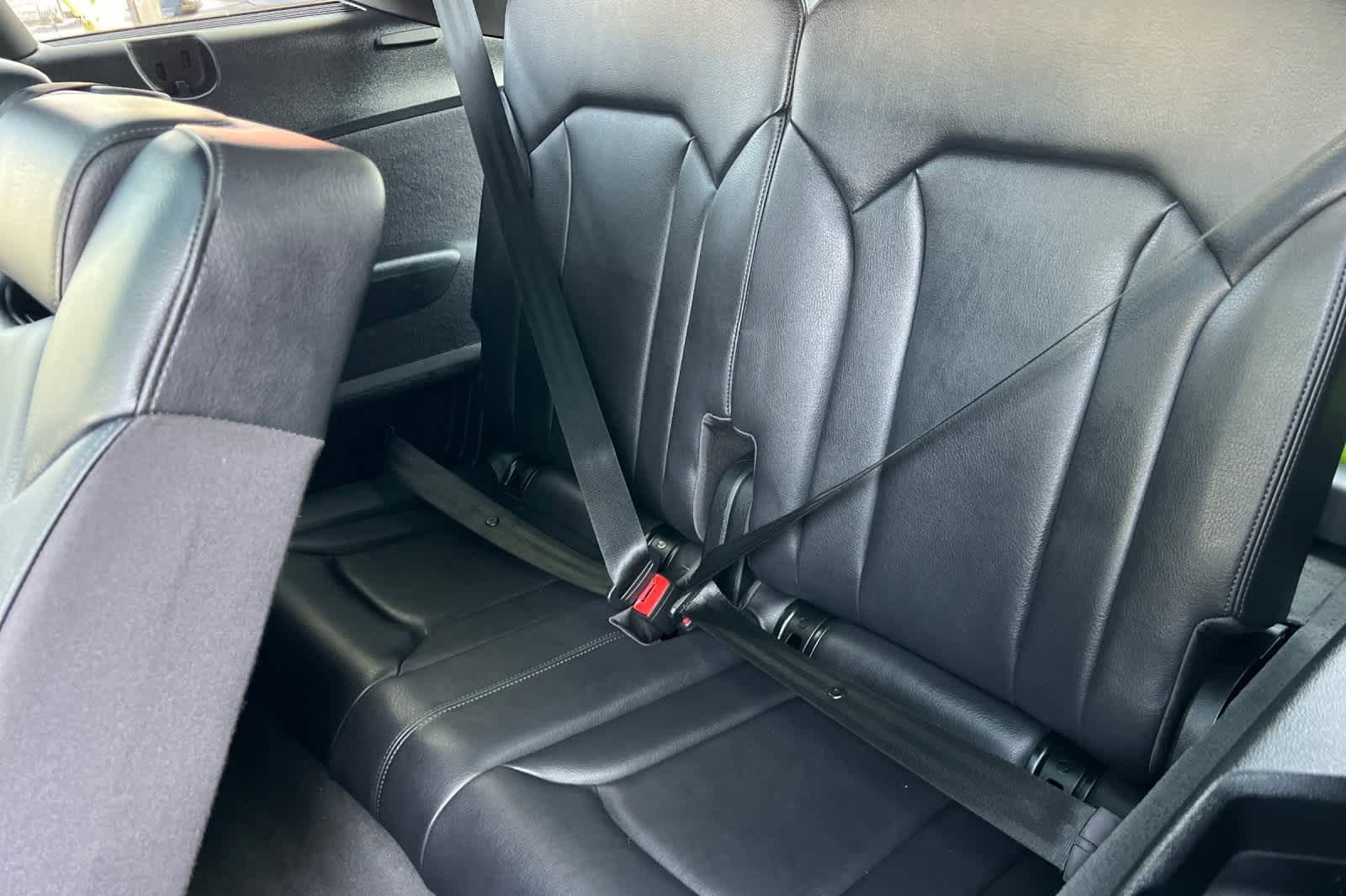 Thumbnail: 2019 Audi Q7 - 18