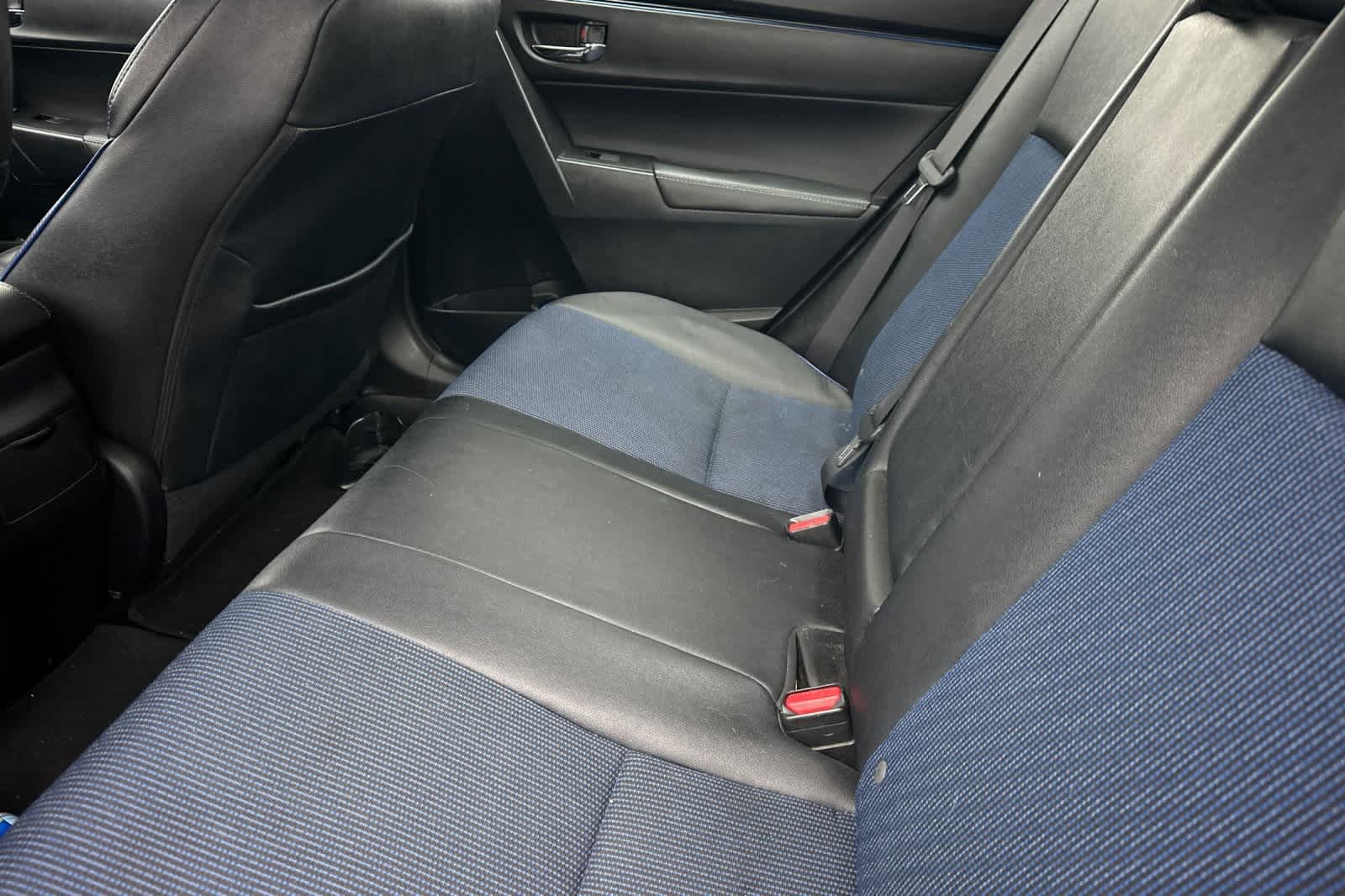 Thumbnail: 2017 Toyota Corolla - 5