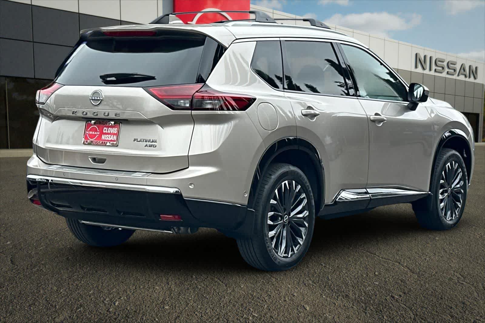 Thumbnail: 2026 Nissan Rogue - 3