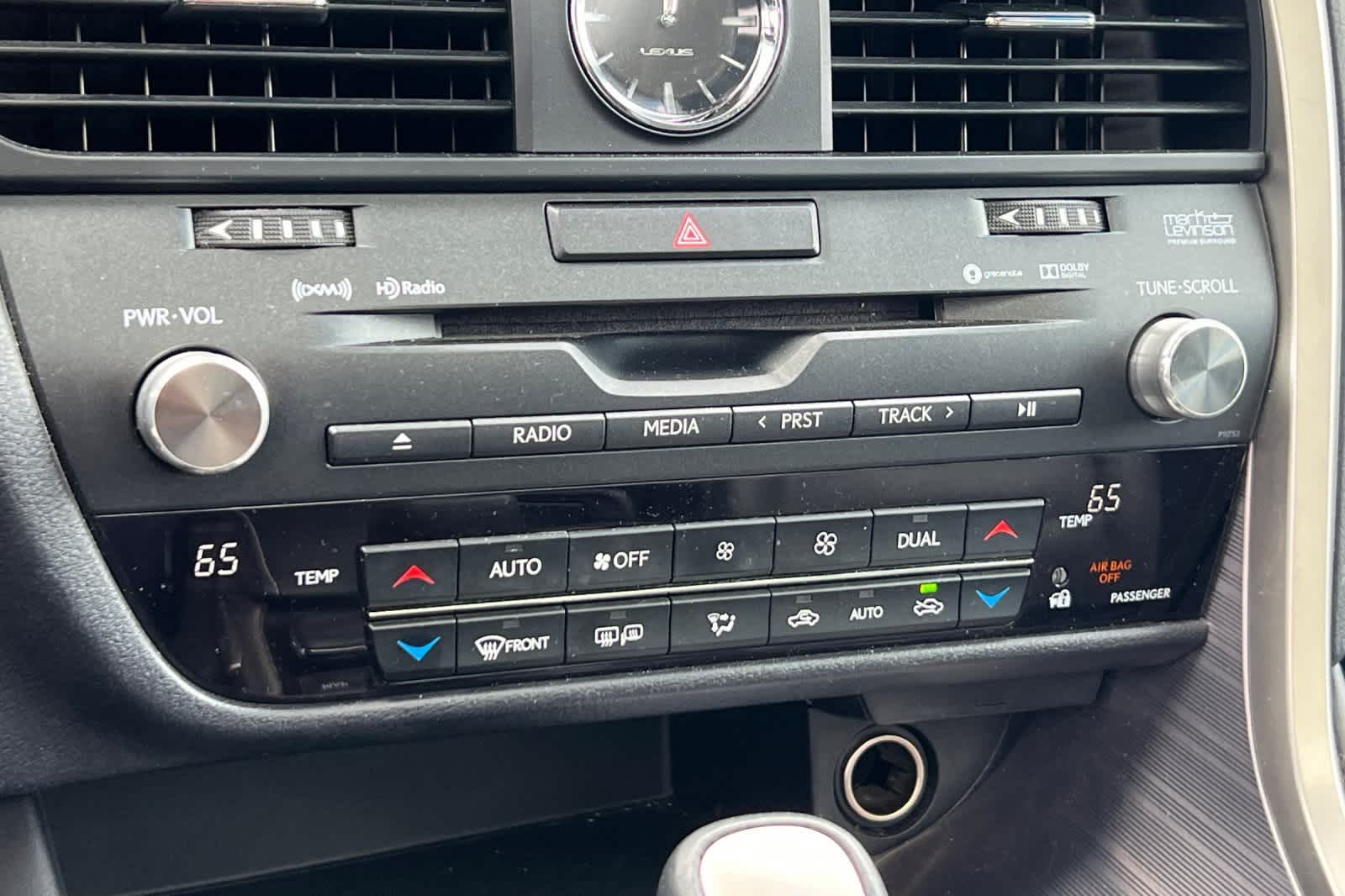 Thumbnail: 2019 Lexus RX - 20