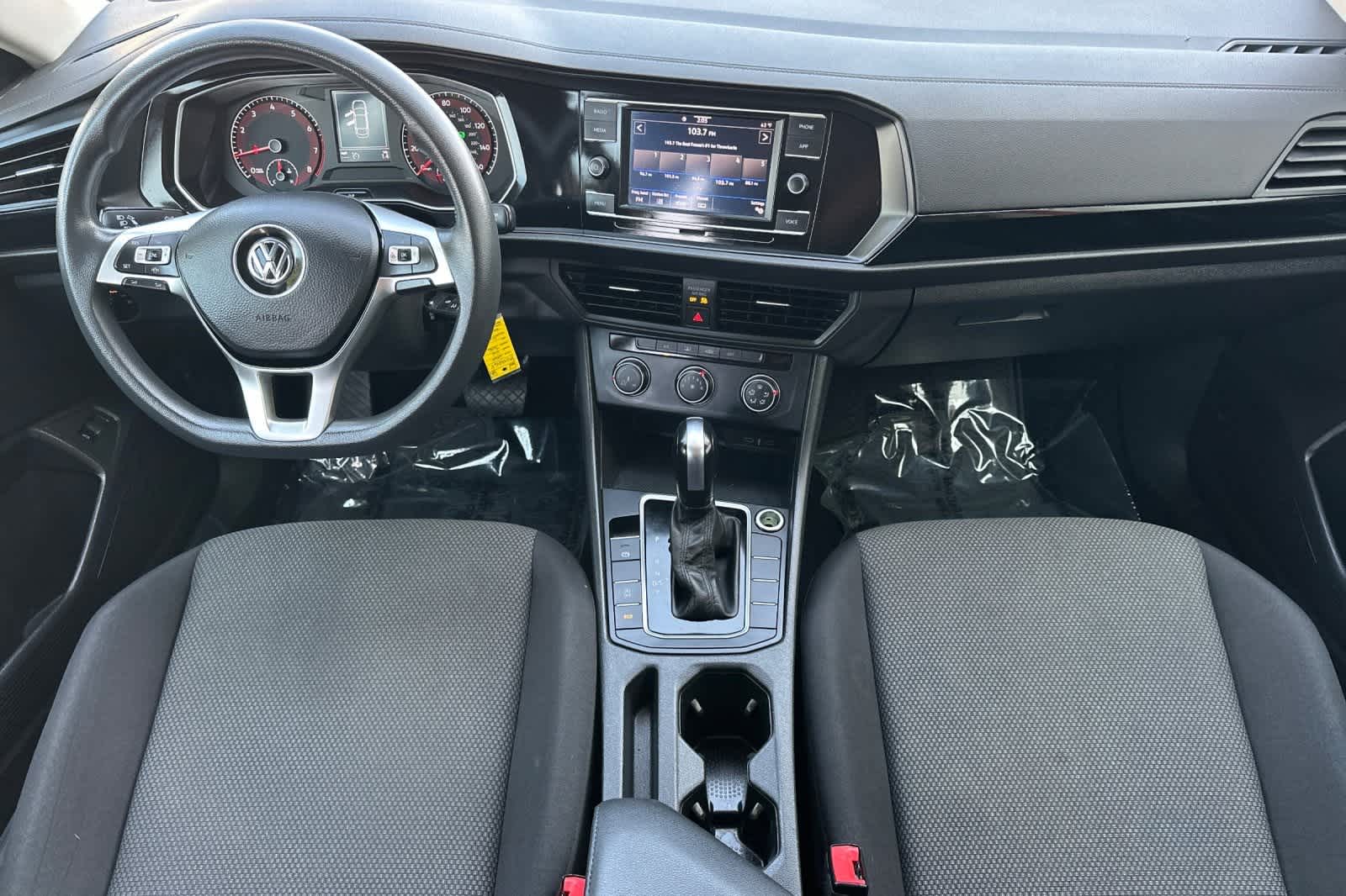 Thumbnail: 2020 Volkswagen Jetta - 4