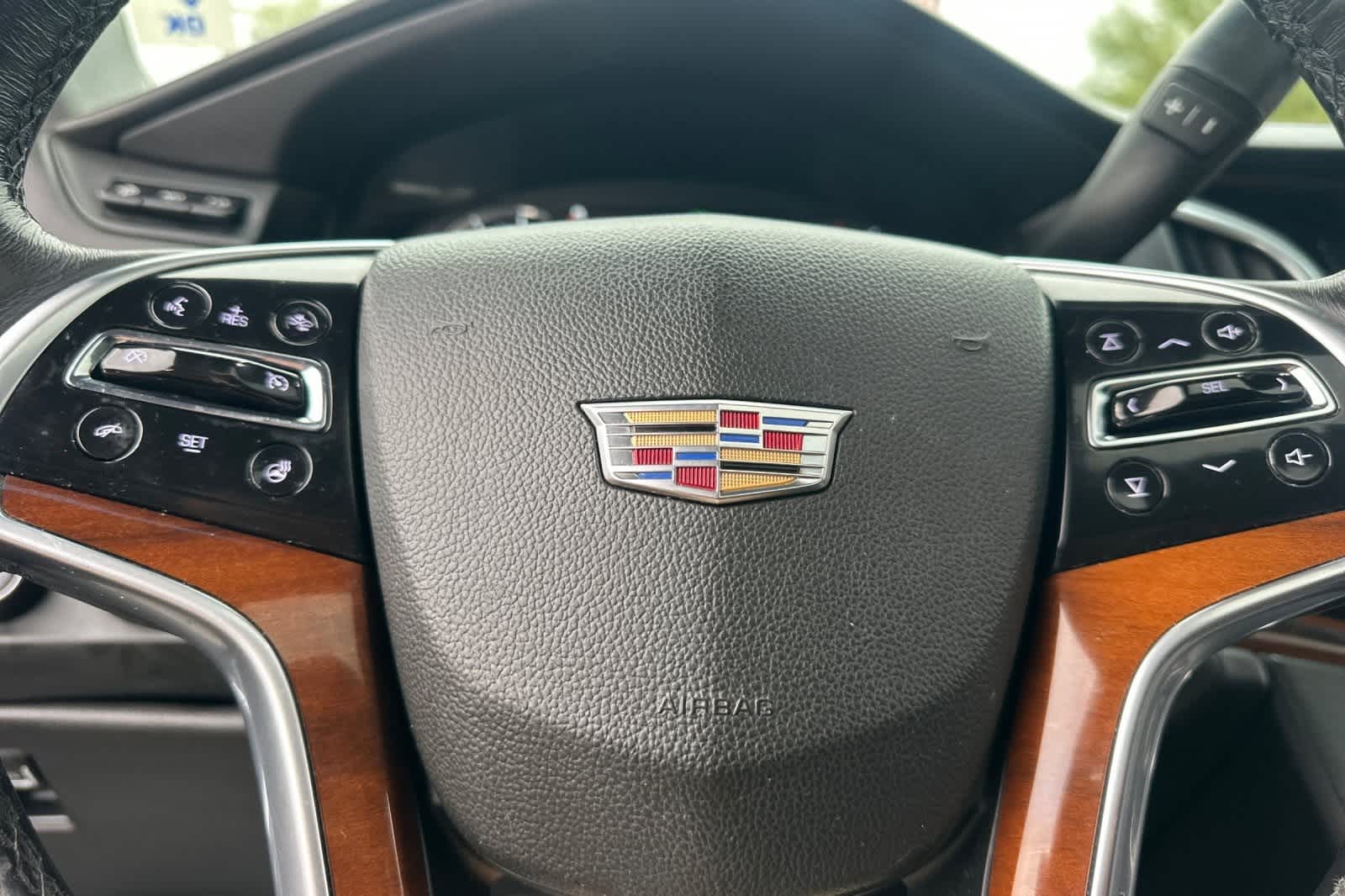 Thumbnail: 2018 Cadillac Escalade - 30