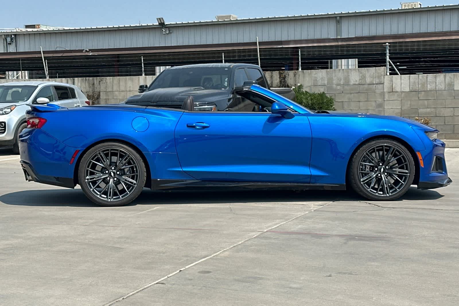 Thumbnail: 2018 Chevrolet Camaro - 9