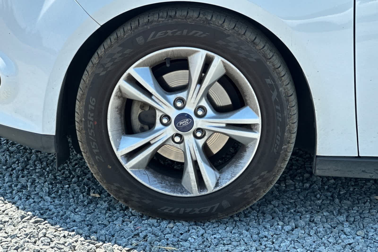 Thumbnail: 2014 Ford Focus - 11