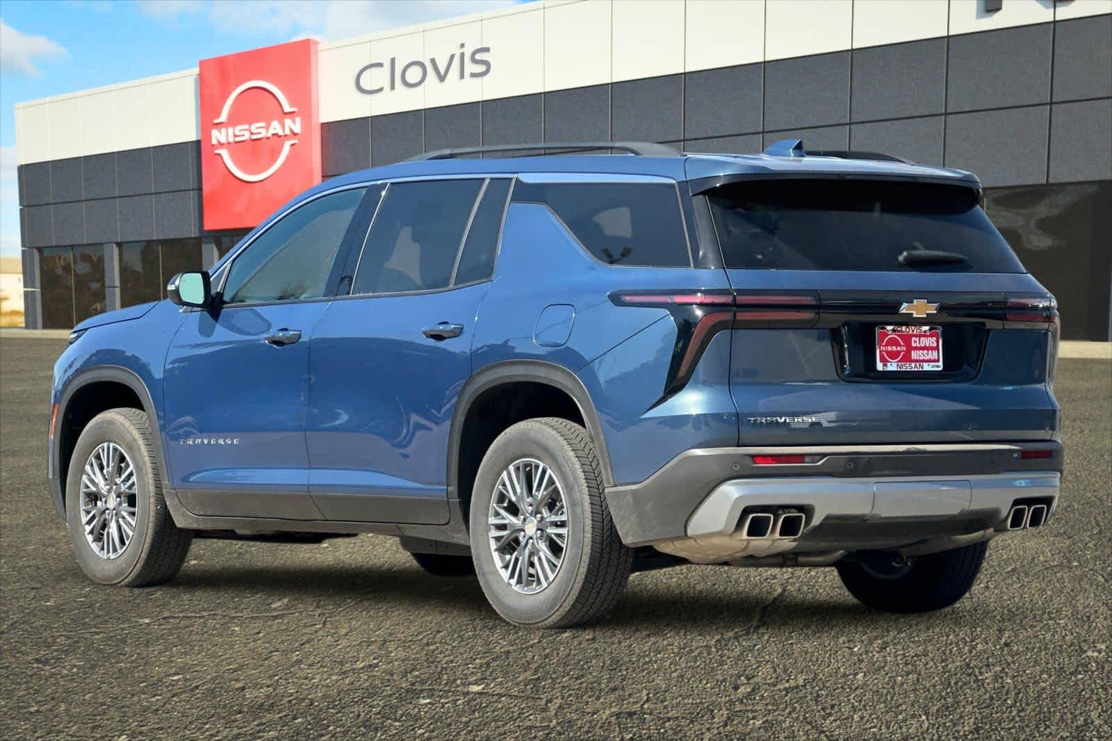 Thumbnail: 2025 Chevrolet Traverse - 7