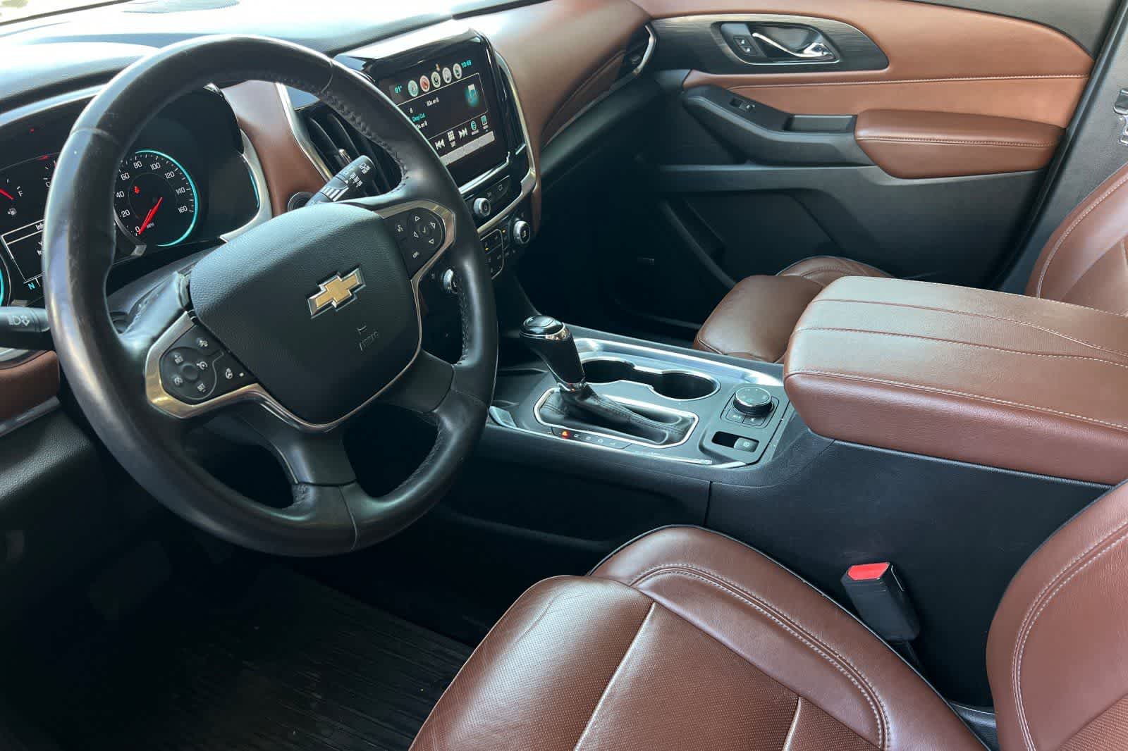 Thumbnail: 2018 Chevrolet Traverse - 14