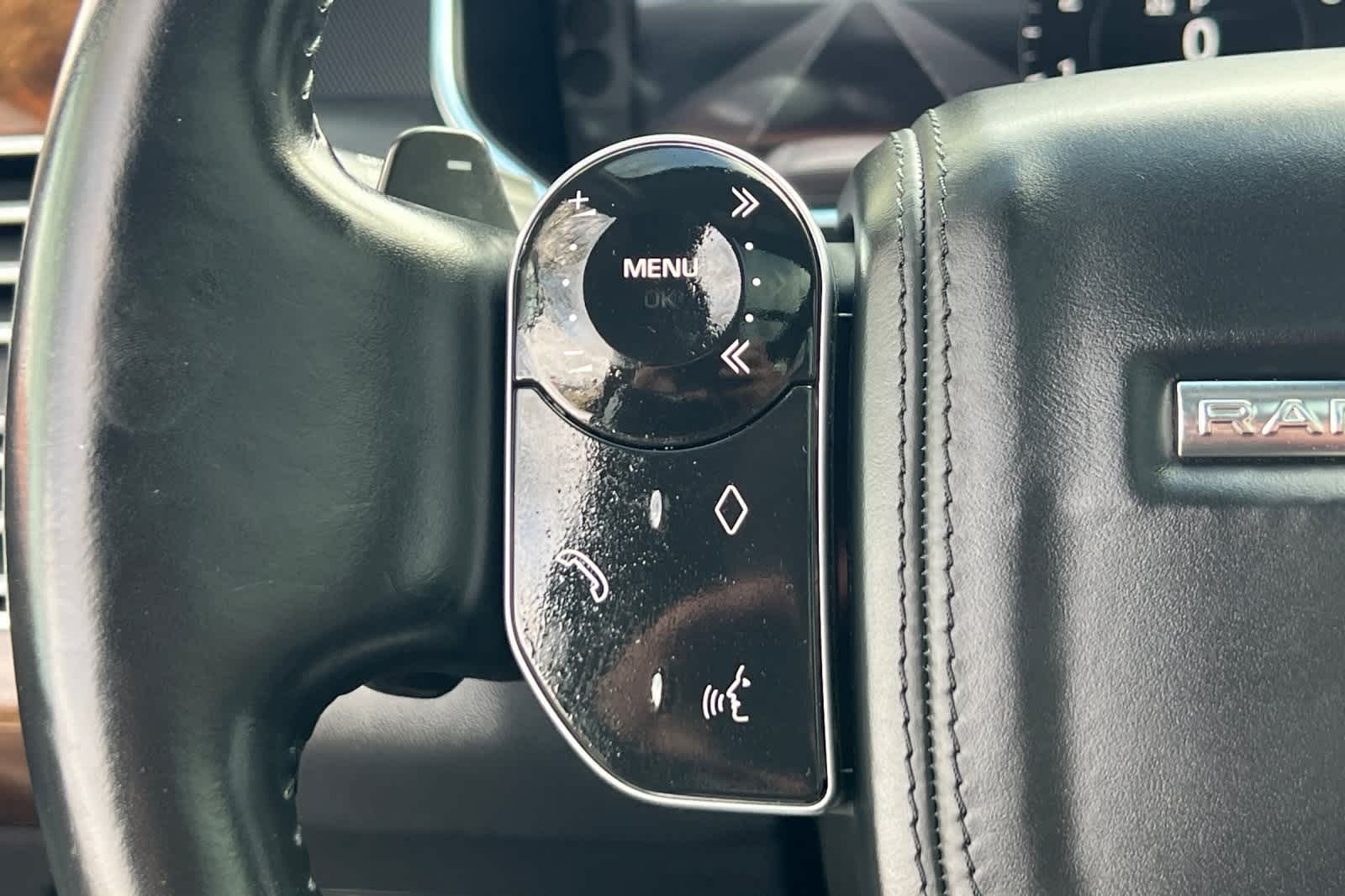 Thumbnail: 2021 Land Rover Range Rover - 33