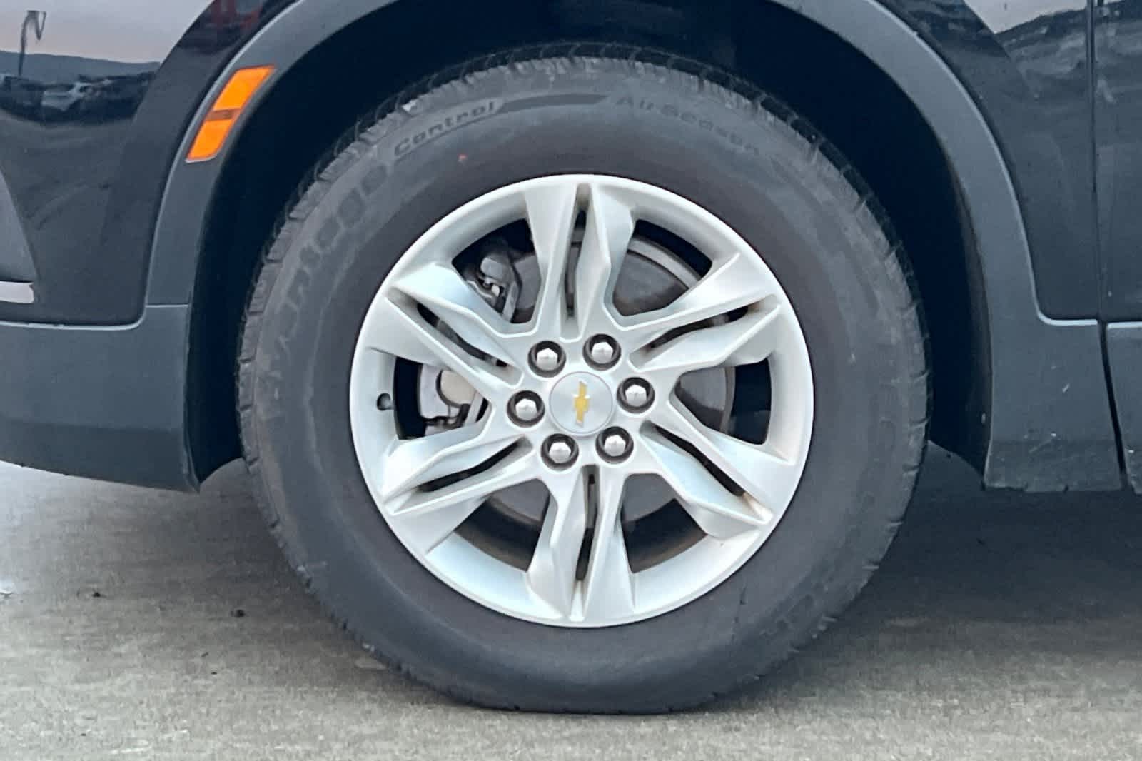 Thumbnail: 2020 Chevrolet Blazer - 26