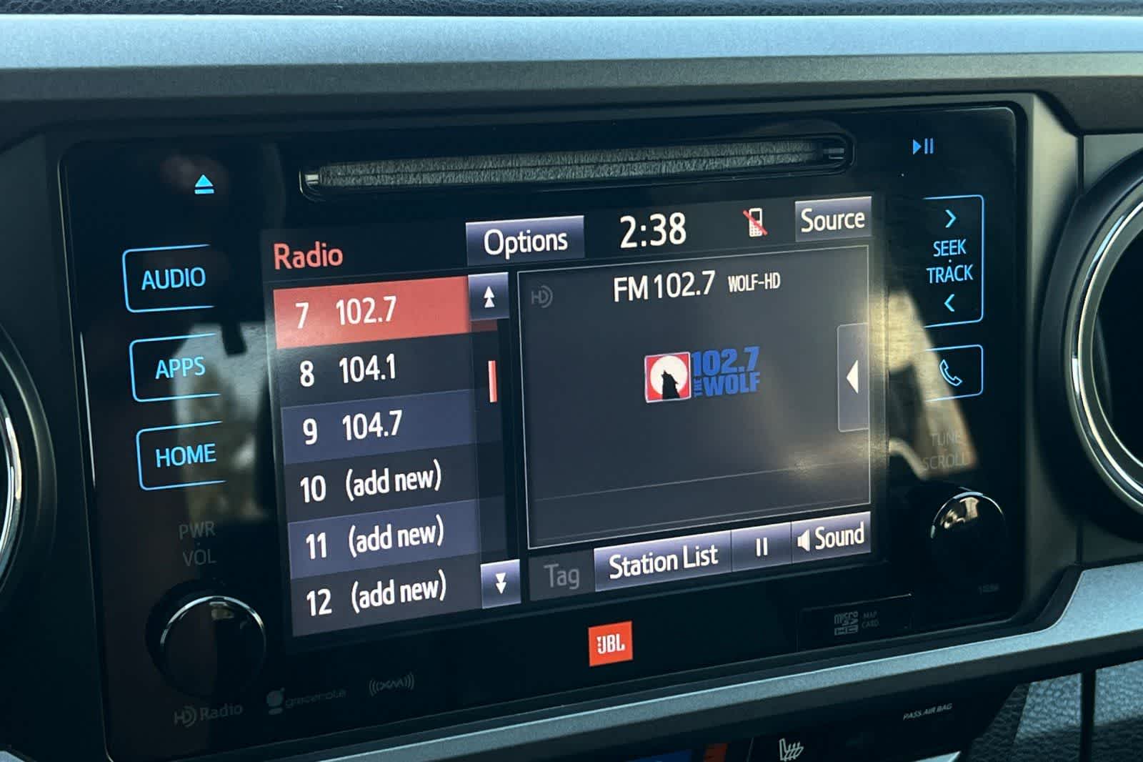 Thumbnail: 2019 Toyota Tacoma - 20