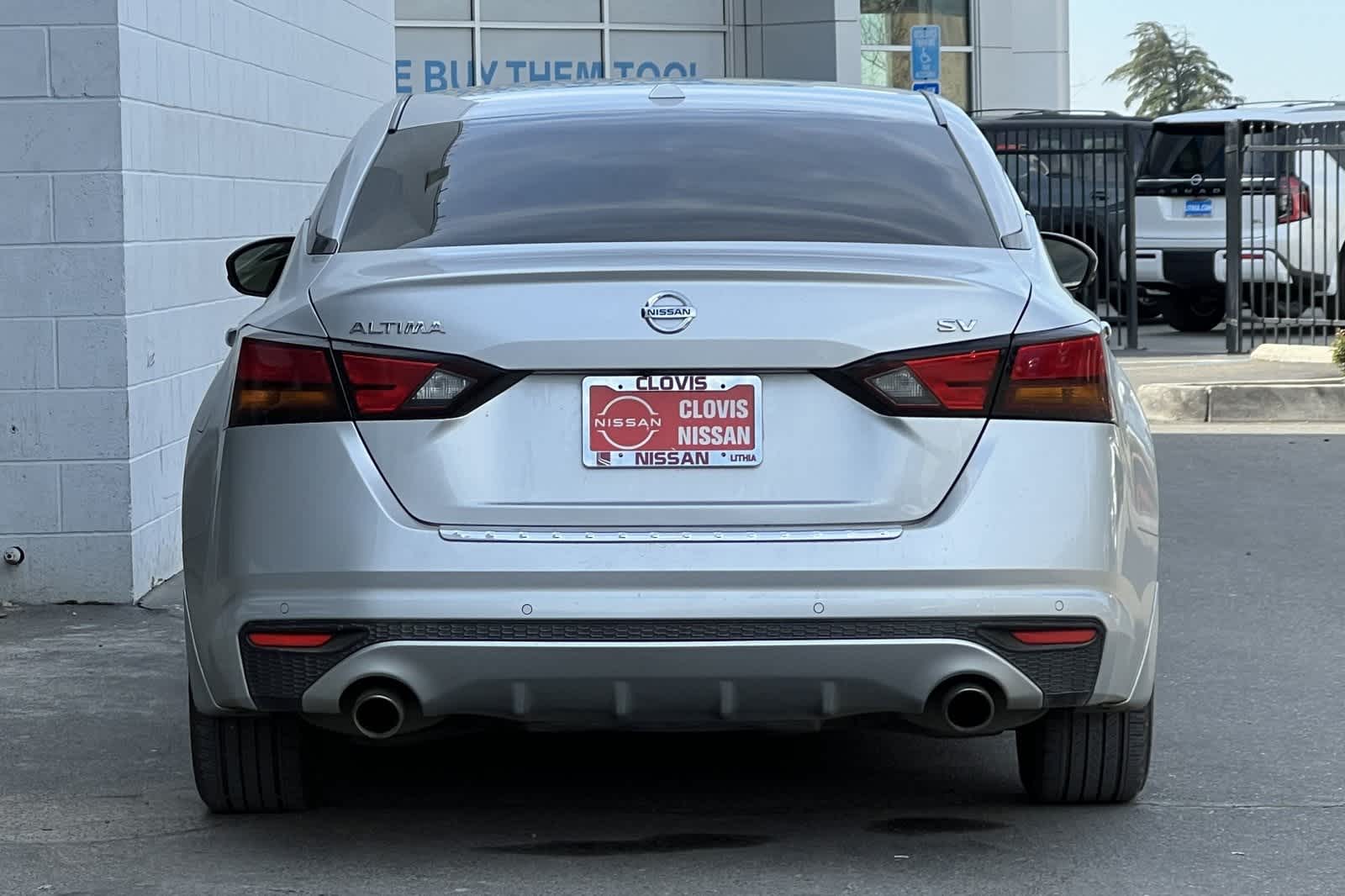 Thumbnail: 2020 Nissan Altima - 8