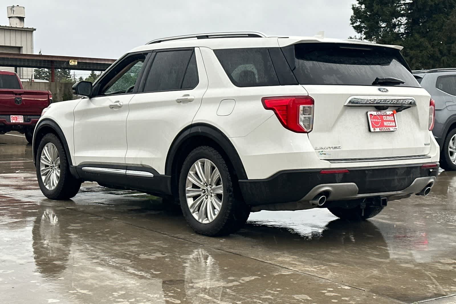 Thumbnail: 2020 Ford Explorer - 7