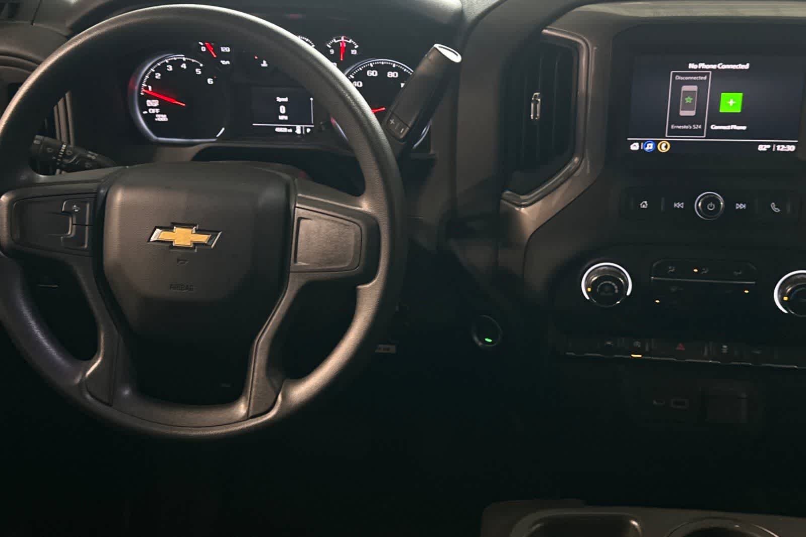 Thumbnail: 2022 Chevrolet Silverado 1500 - 16