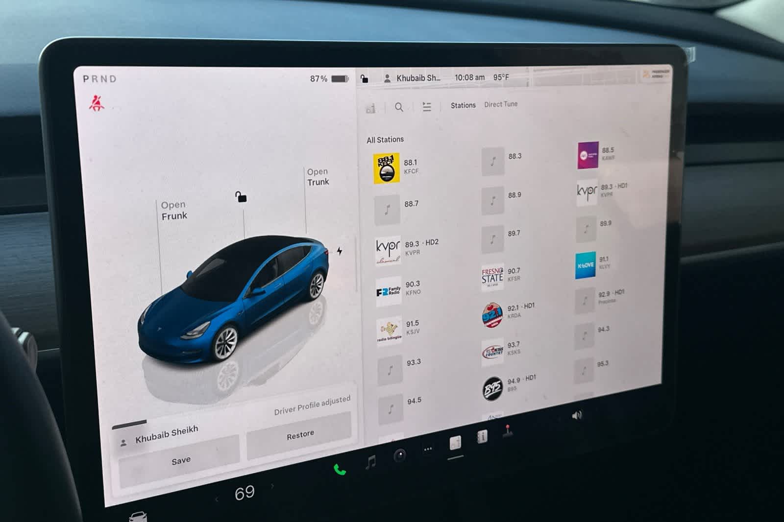 Thumbnail: 2023 Tesla Model 3 - 19