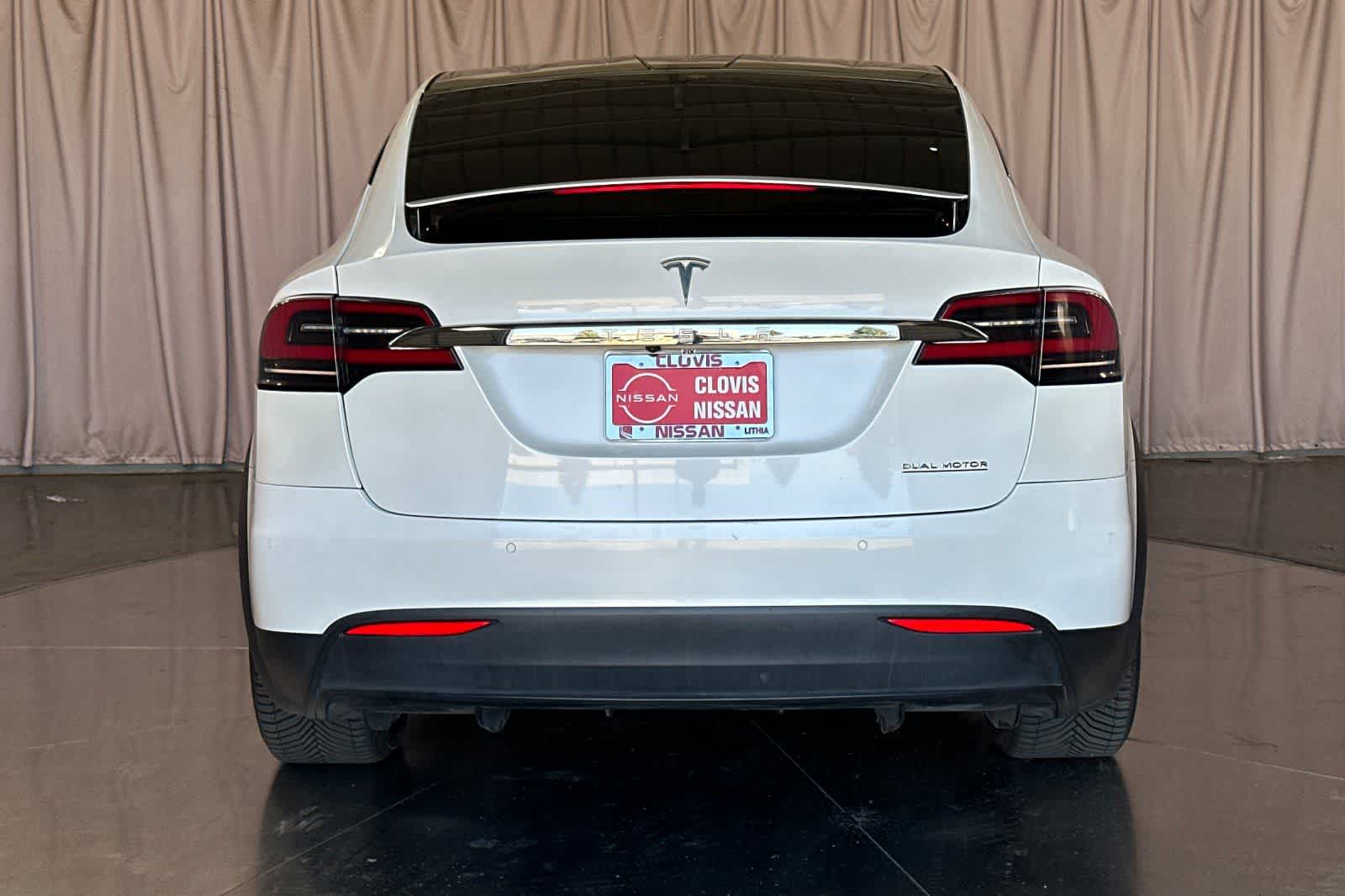 Thumbnail: 2020 Tesla Model X - 8