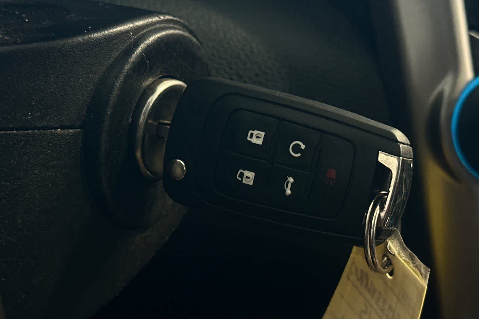 Thumbnail: 2015 Chevrolet Malibu - 24