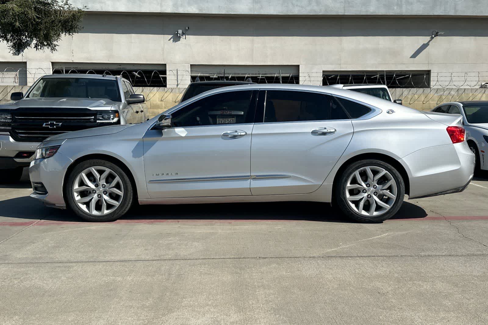 Thumbnail: 2019 Chevrolet Impala - 6