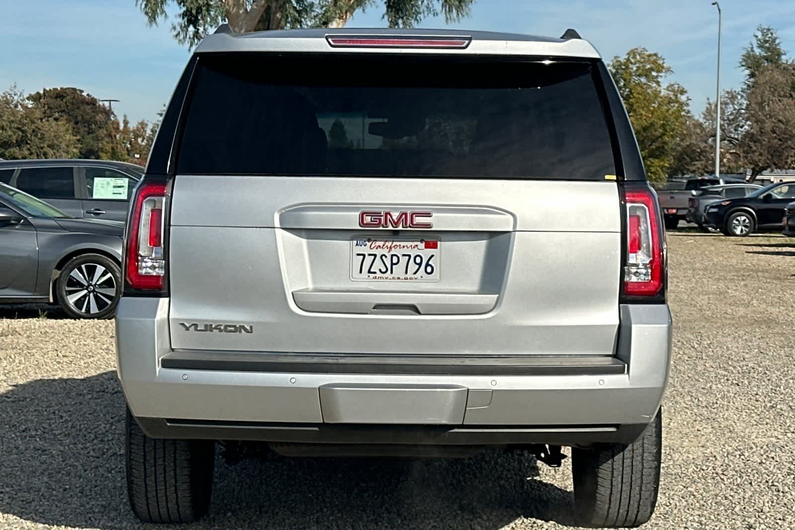 Thumbnail: 2015 GMC Yukon - 8