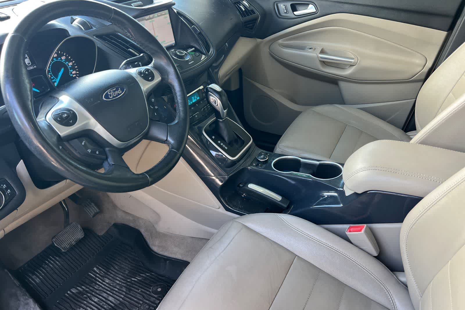 Thumbnail: 2014 Ford Escape - 14