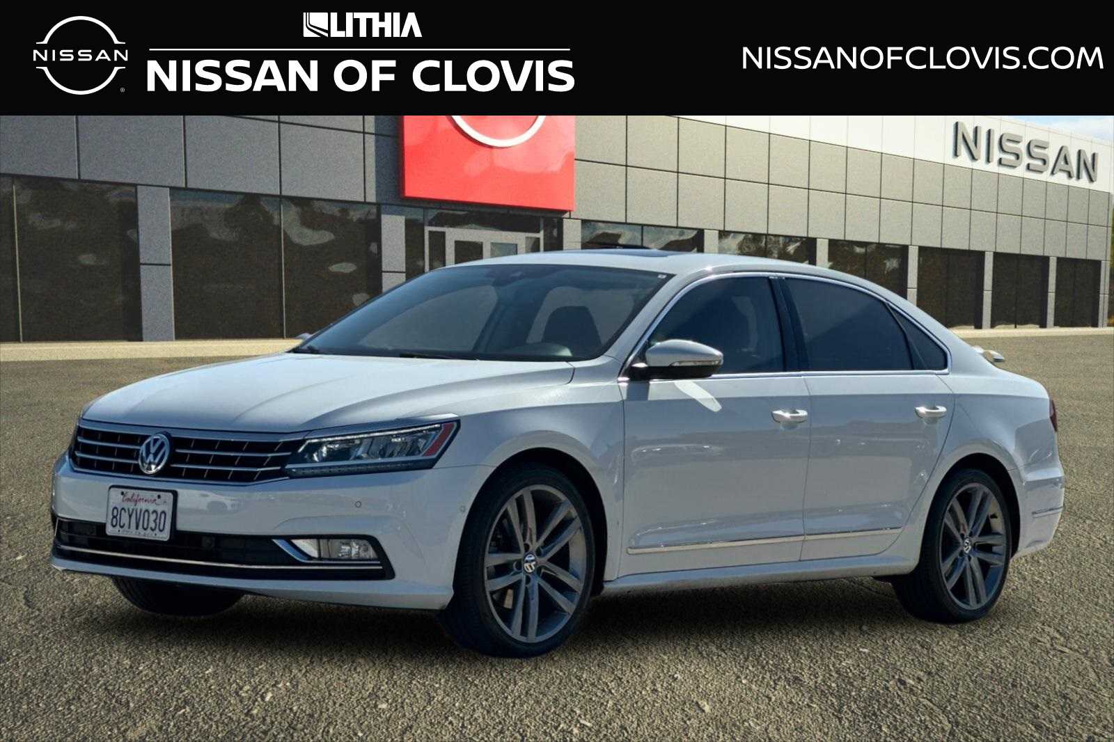 Thumbnail: 2018 Volkswagen Passat - 1