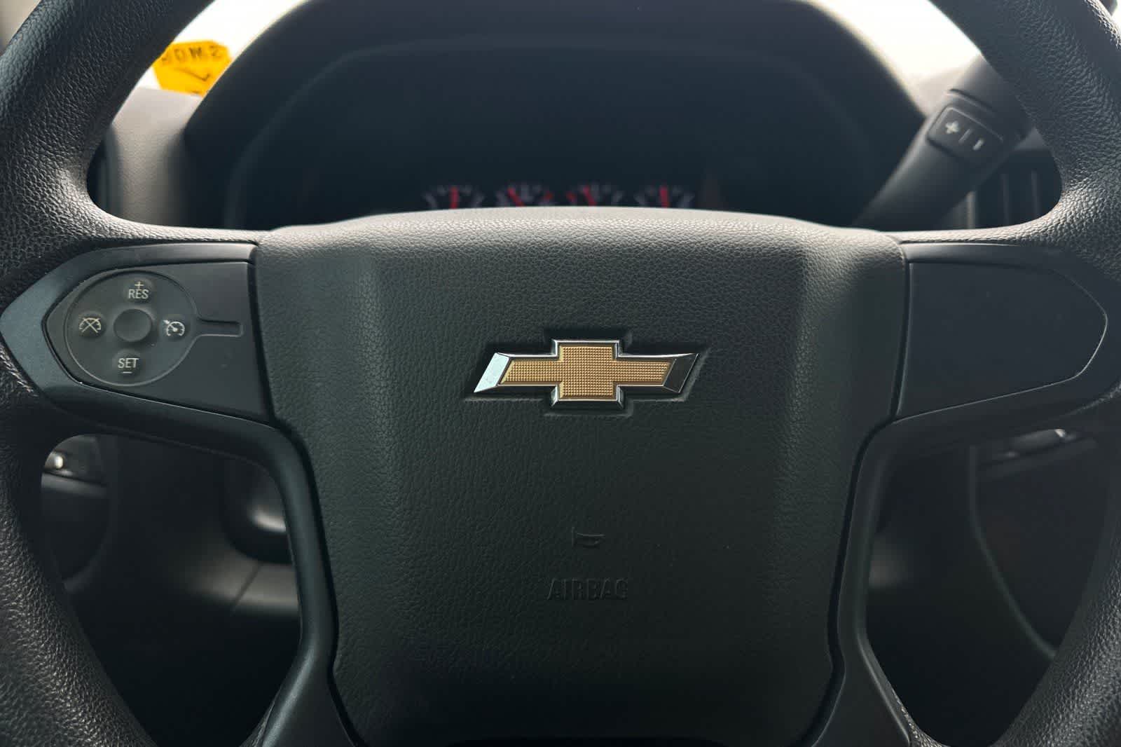 Thumbnail: 2018 Chevrolet Silverado 1500 - 23