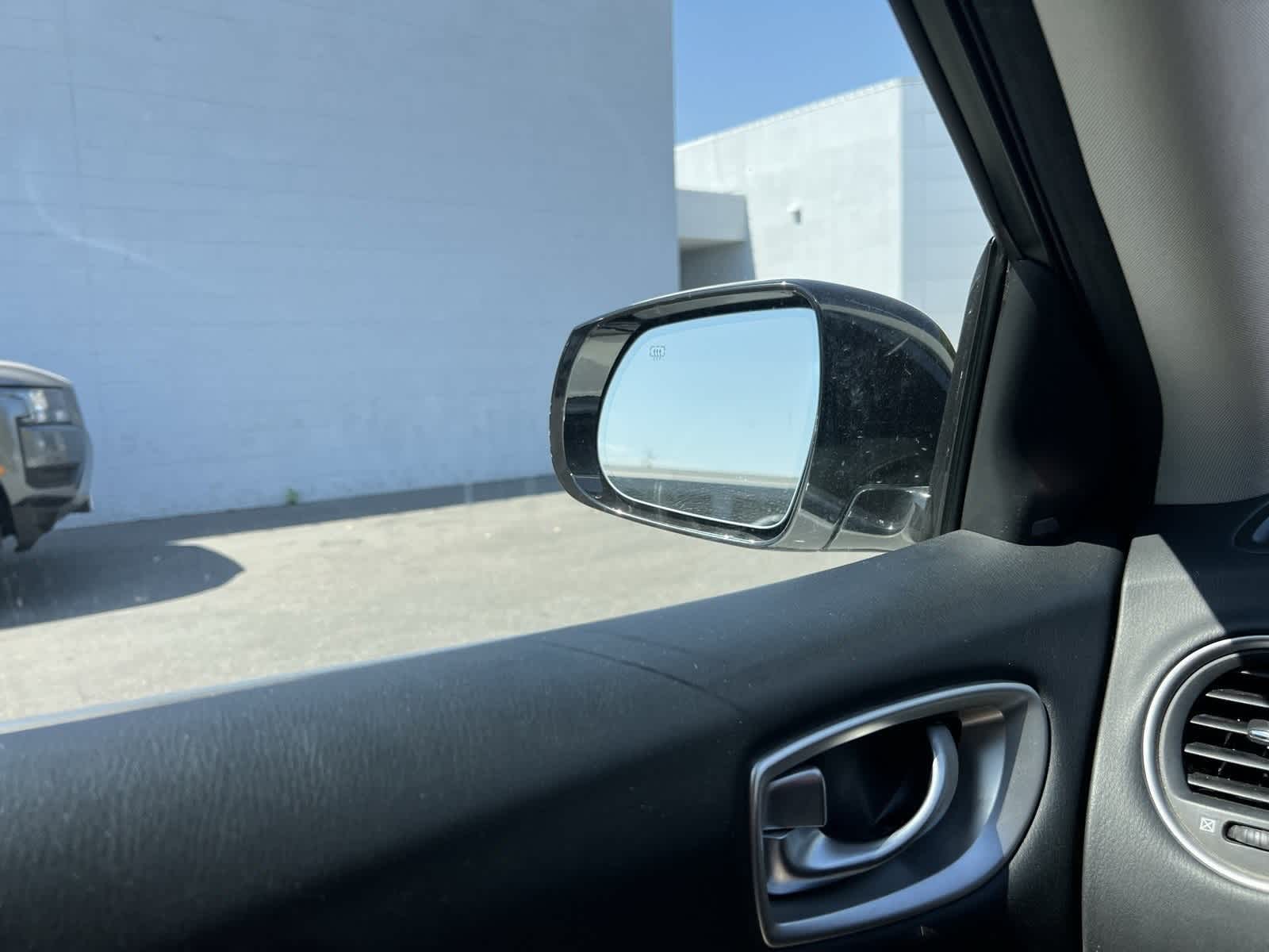 2017 INFINITI QX60  5