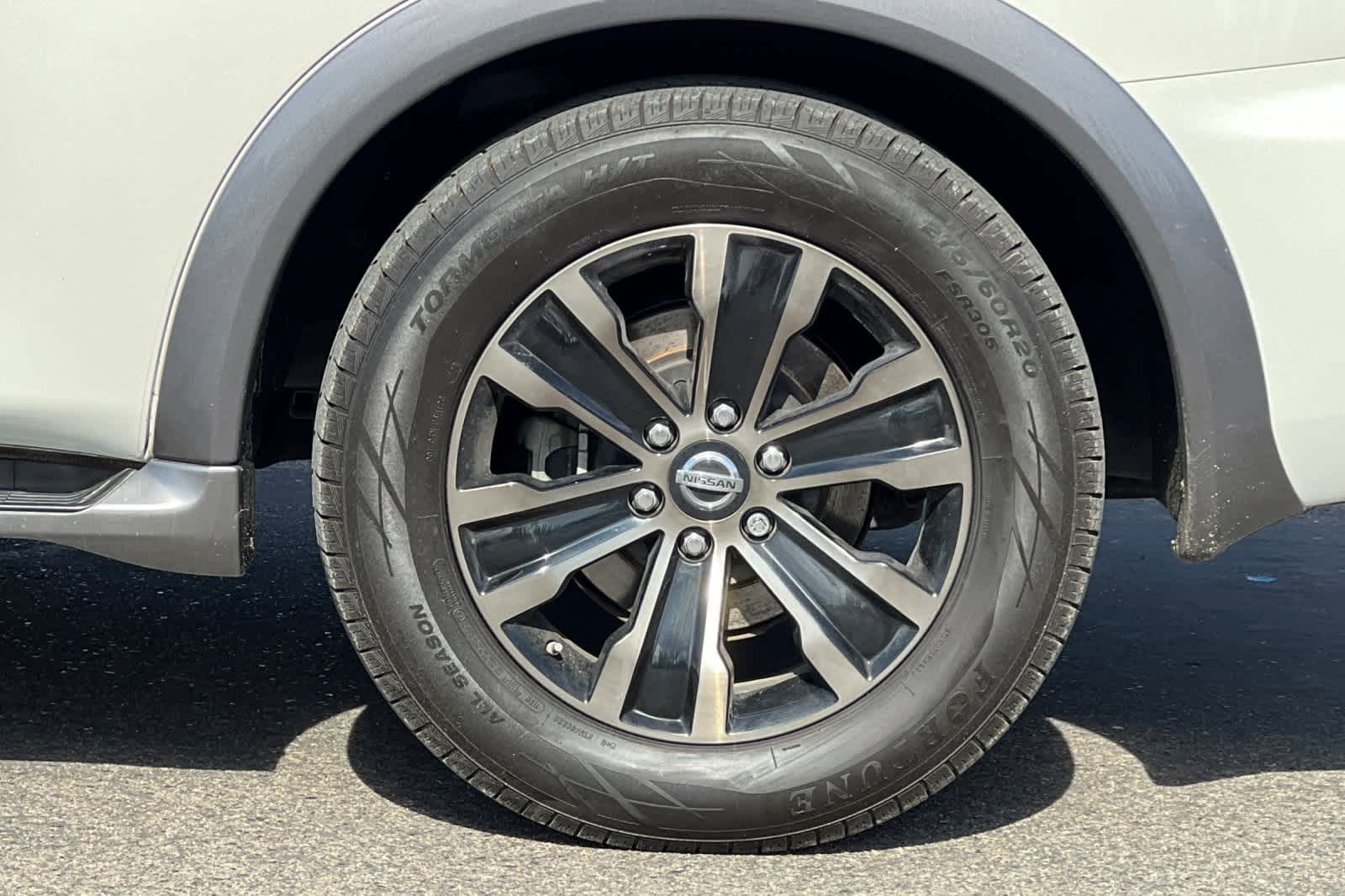 Thumbnail: 2017 Nissan Armada - 39