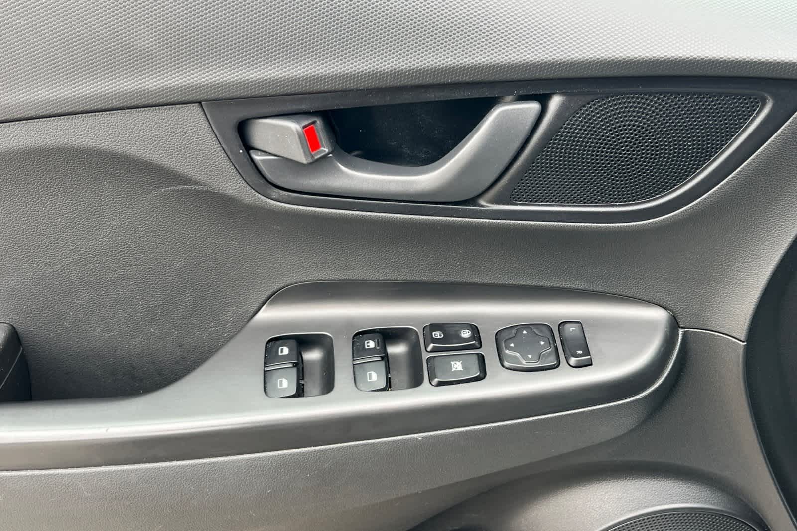 Thumbnail: 2019 Hyundai Kona - 15