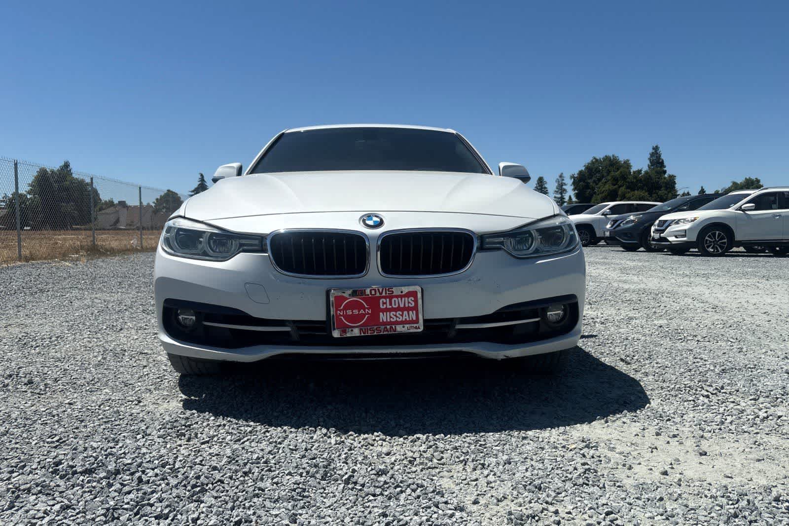 Thumbnail: 2018 BMW 3 Series - 11