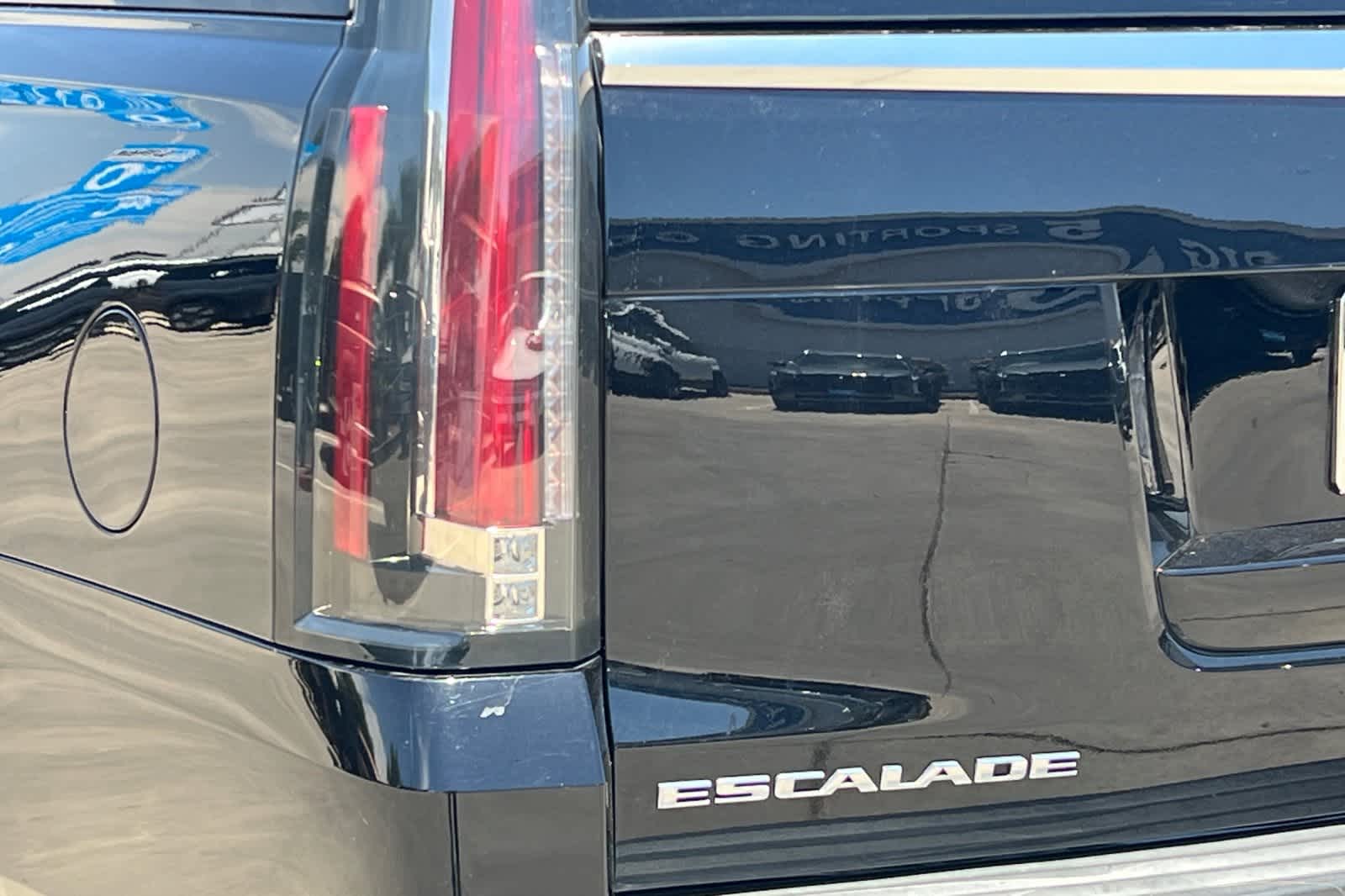 Thumbnail: 2020 Cadillac Escalade - 13