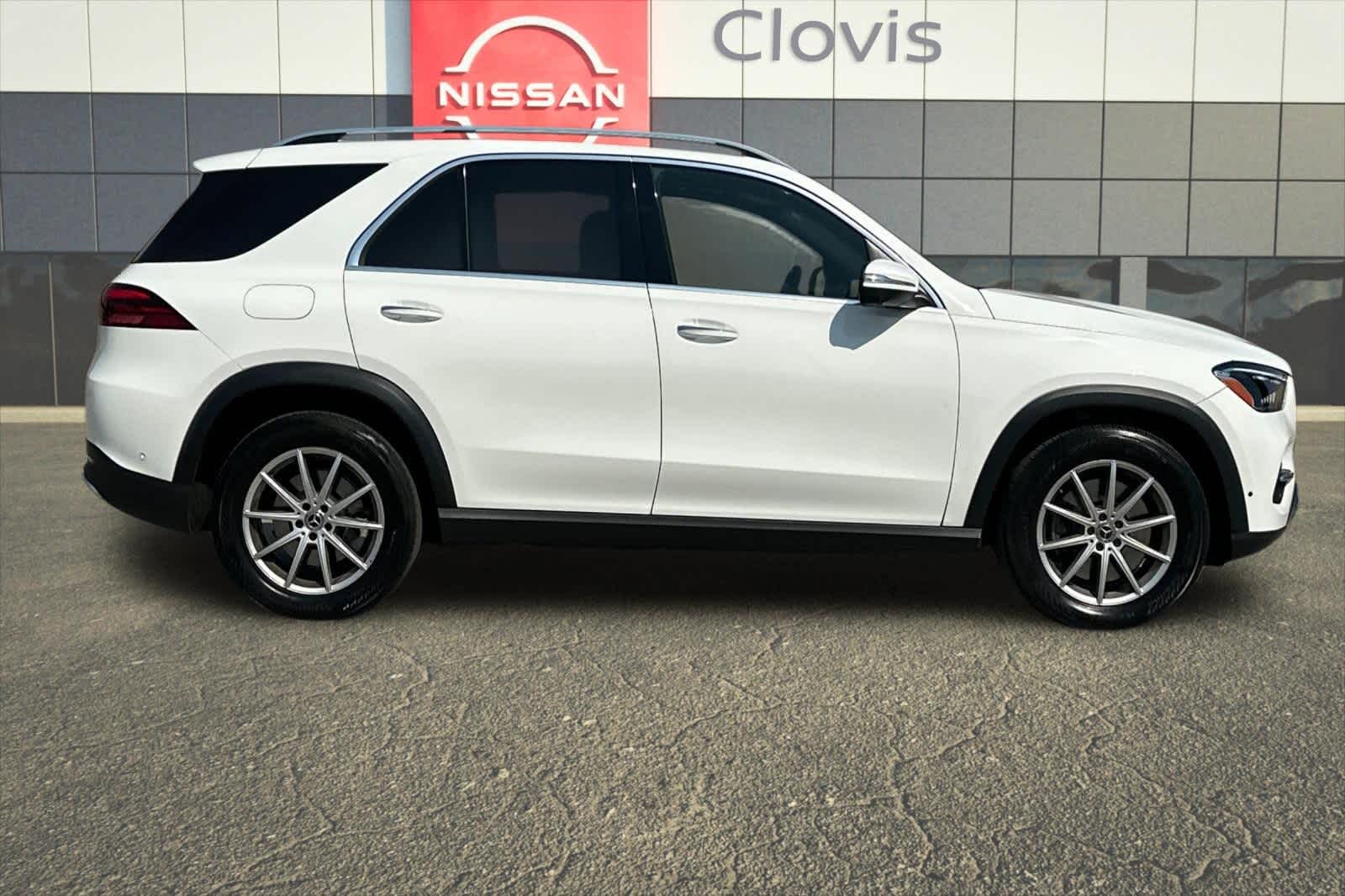 Thumbnail: 2024 Mercedes-Benz GLE - 9