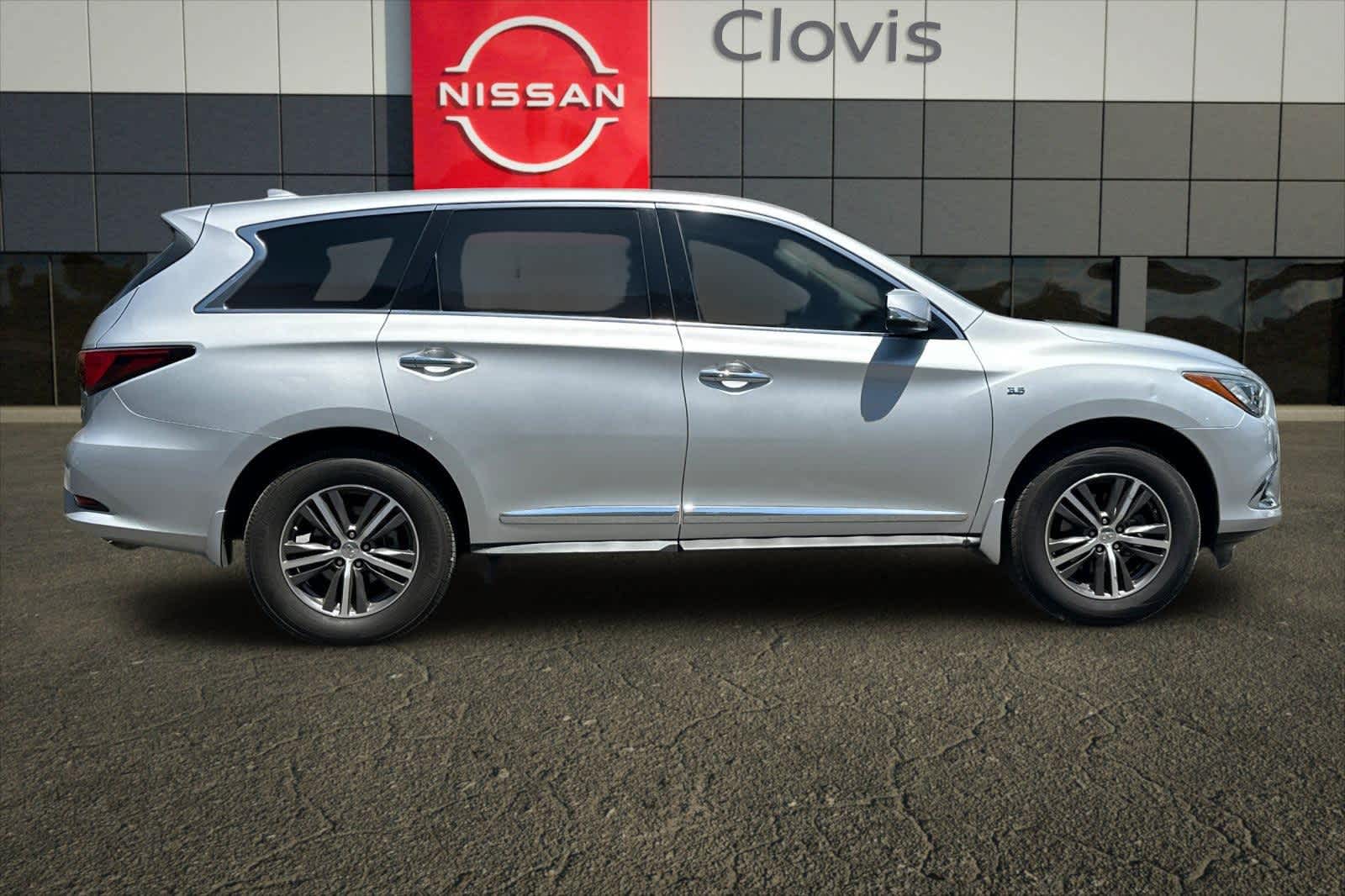 Thumbnail: 2019 INFINITI QX60 - 9