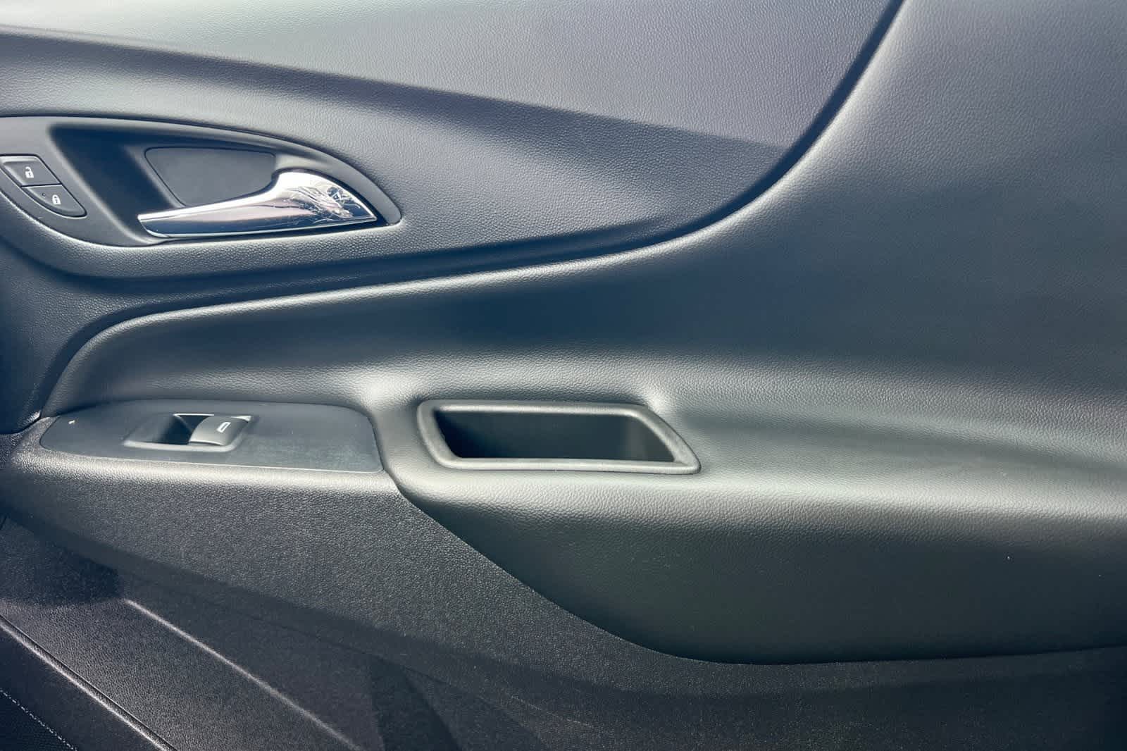 Thumbnail: 2019 Chevrolet Equinox - 21