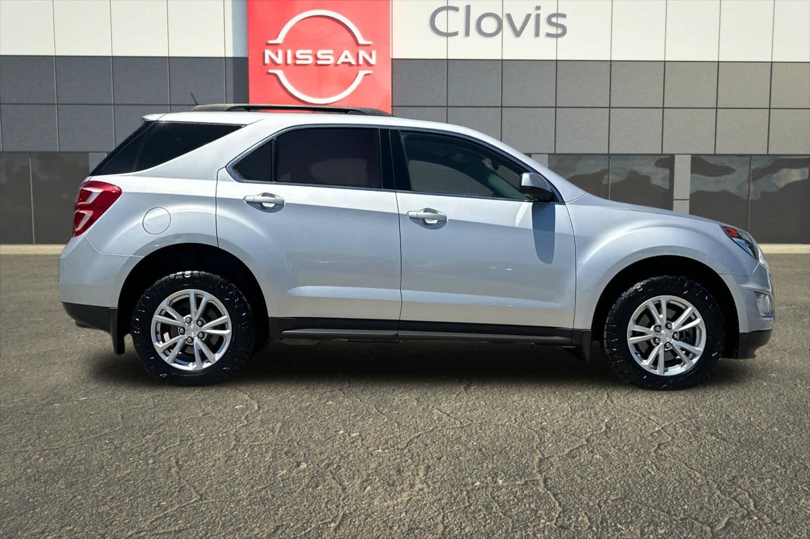 Thumbnail: 2016 Chevrolet Equinox - 9
