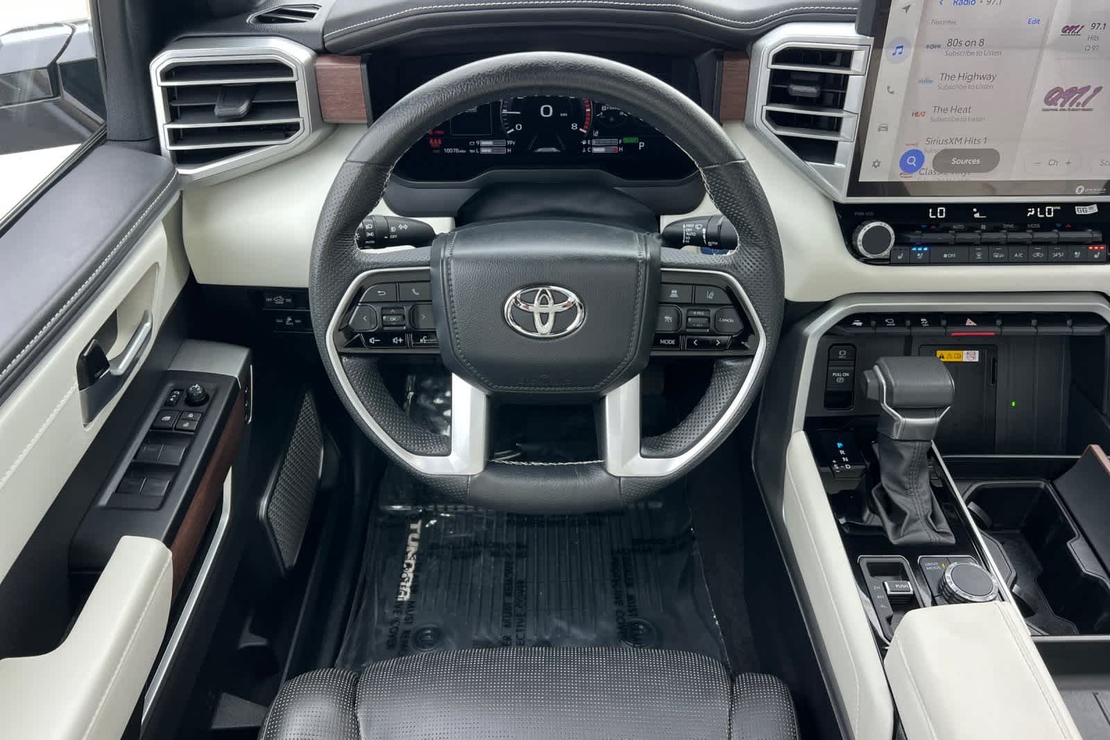 Thumbnail: 2024 Toyota Tundra - 16