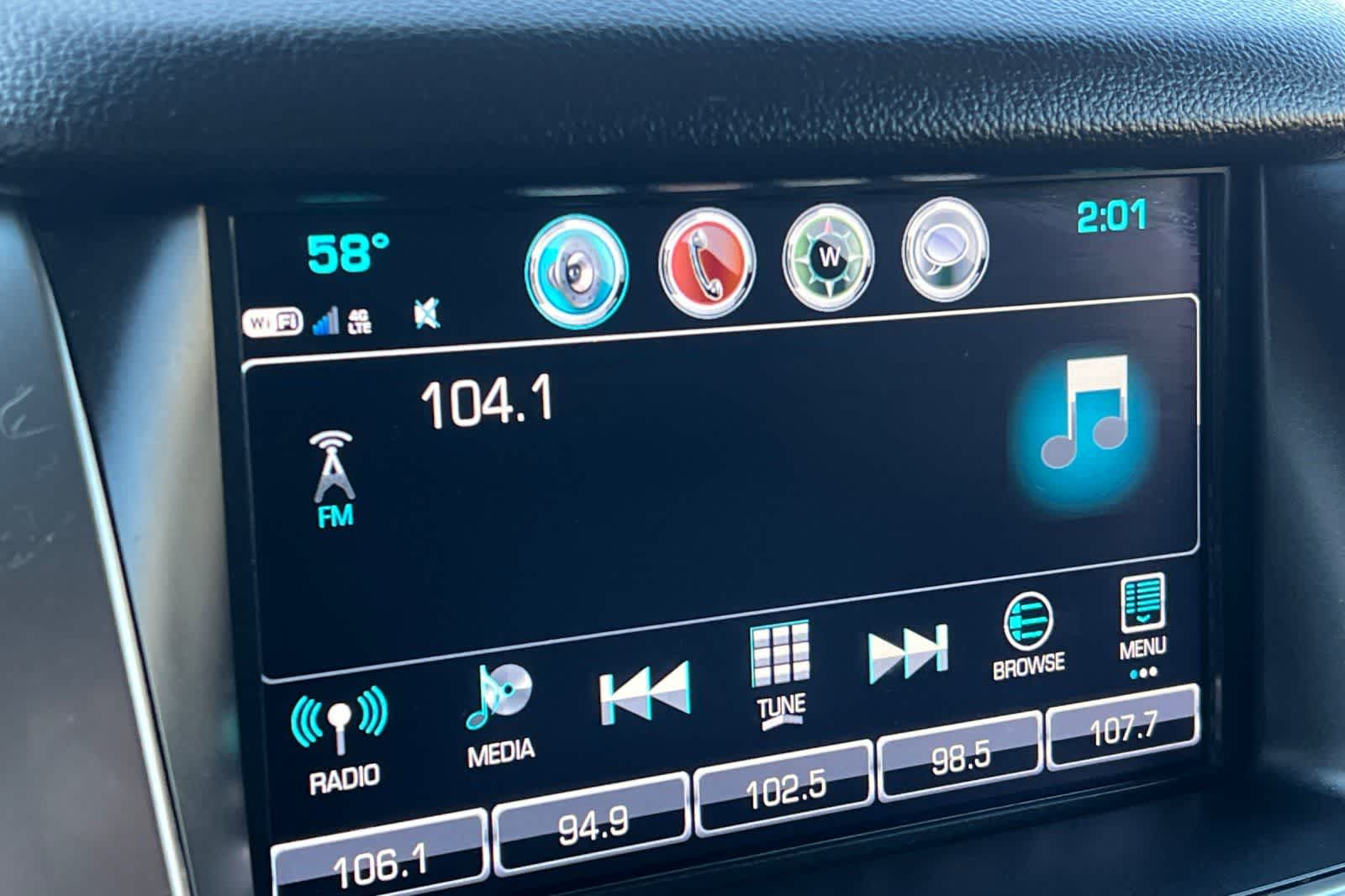 Thumbnail: 2020 Chevrolet Tahoe - 24