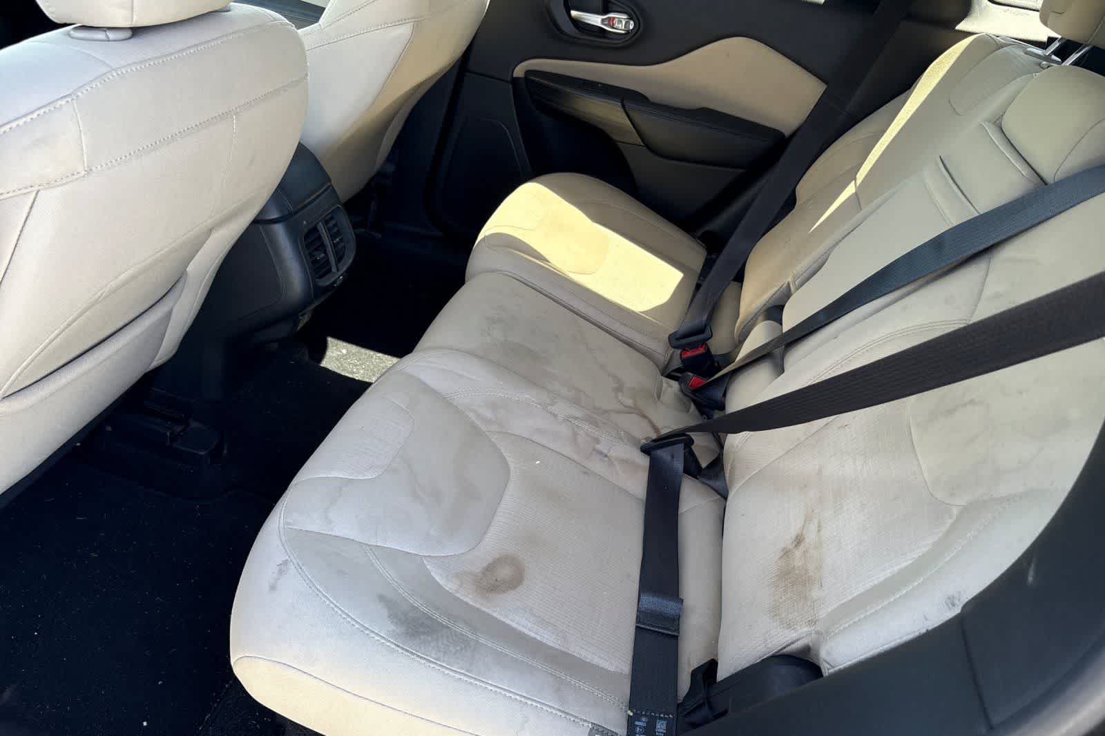 Thumbnail: 2015 Jeep Cherokee - 5